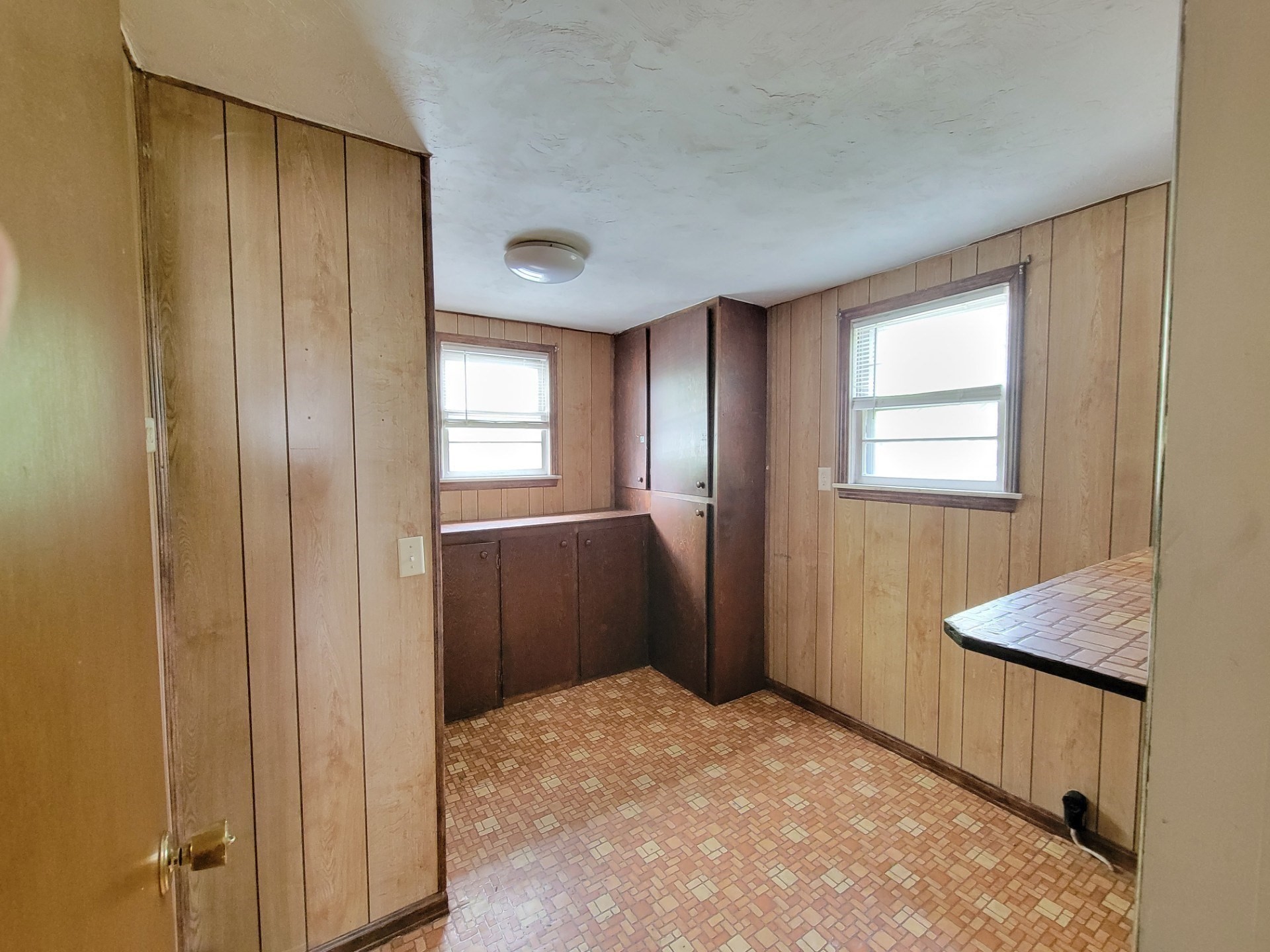 103 Ash Street, Gardner, MA 01440 - Image 11