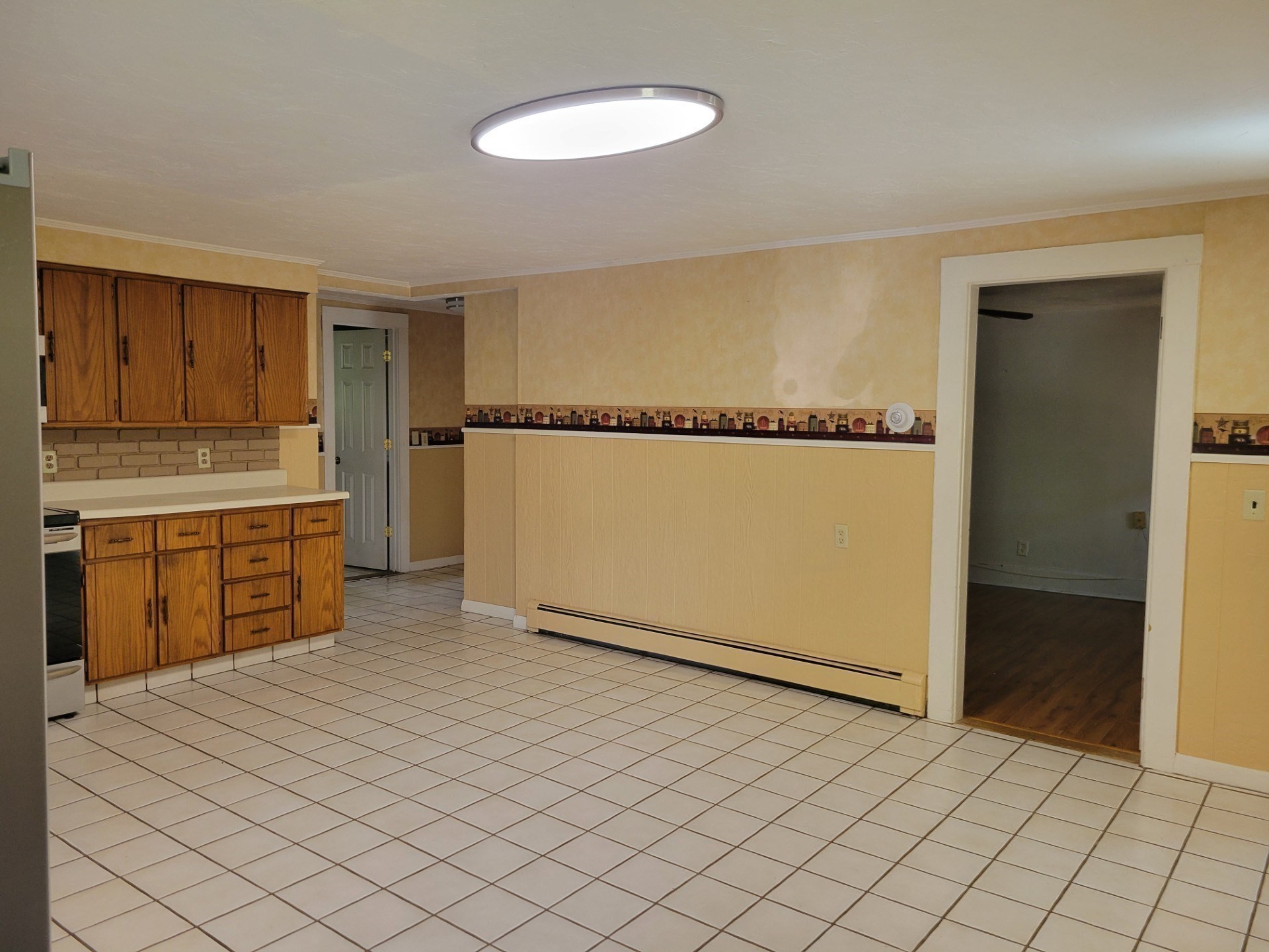 103 Ash Street, Gardner, MA 01440 - Image 4