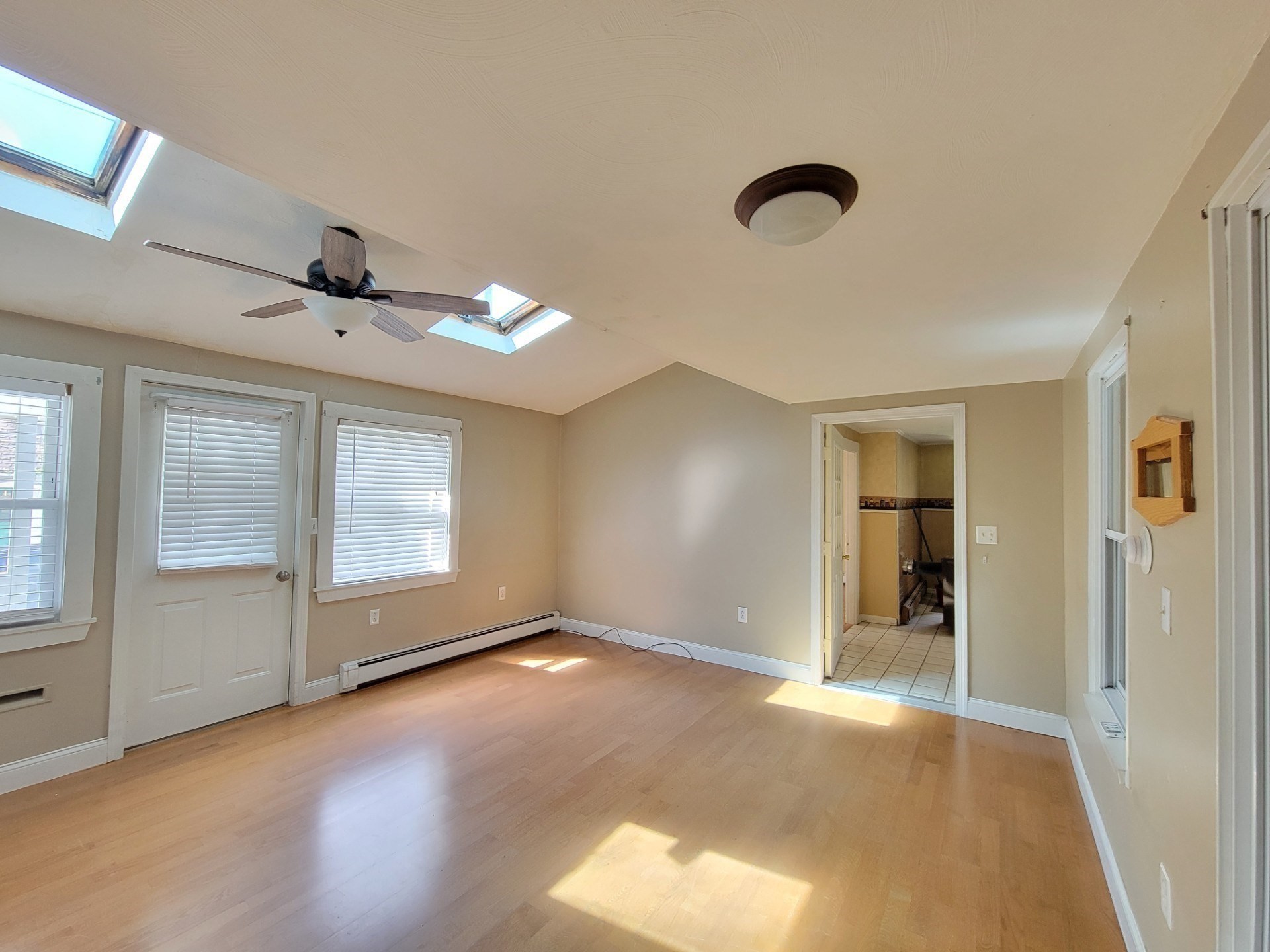 103 Ash Street, Gardner, MA 01440 - Image 6