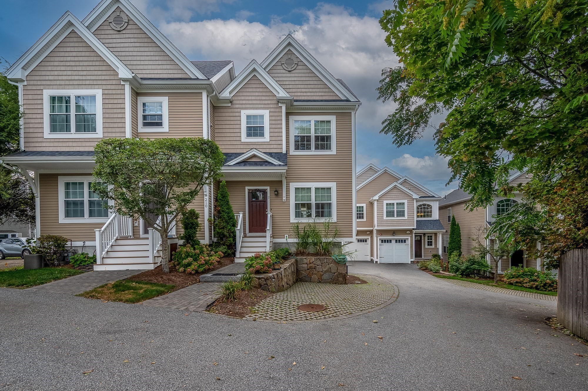 210 S Quinsigamond Ave Unit 2, Shrewsbury, MA 01545