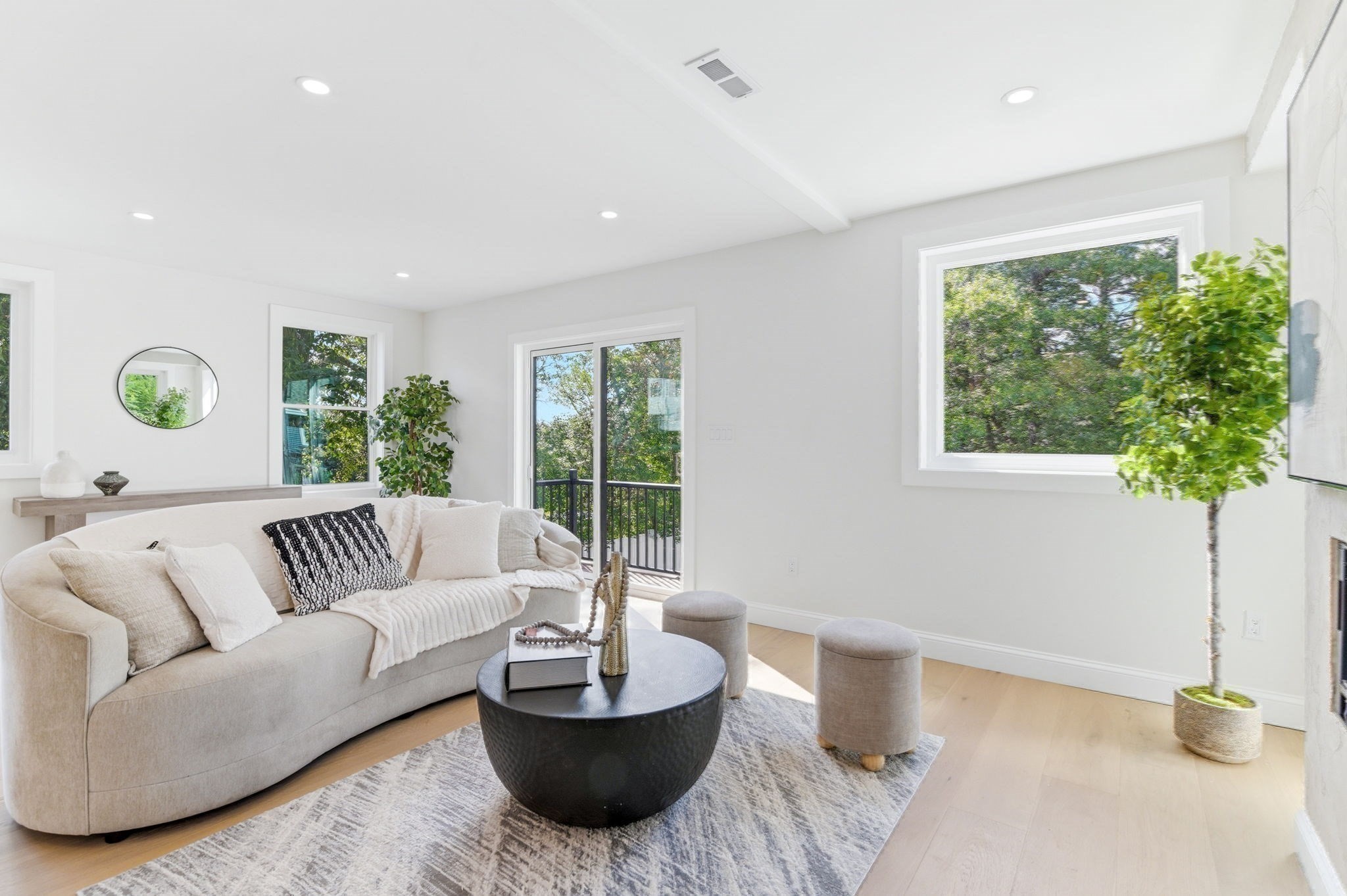 8 Guild St, Medford, MA 02155 - Image 13