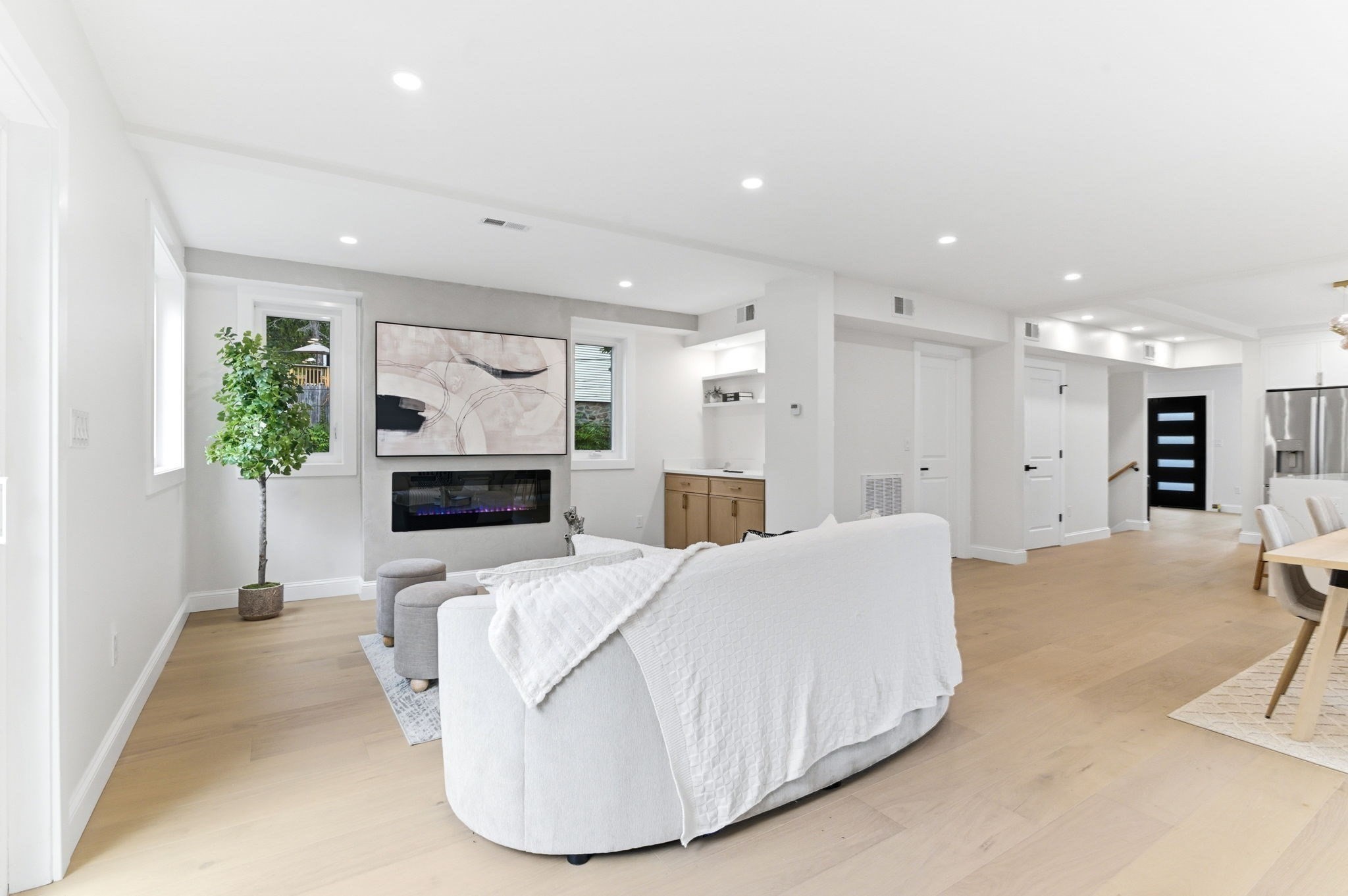 8 Guild St, Medford, MA 02155 - Image 14