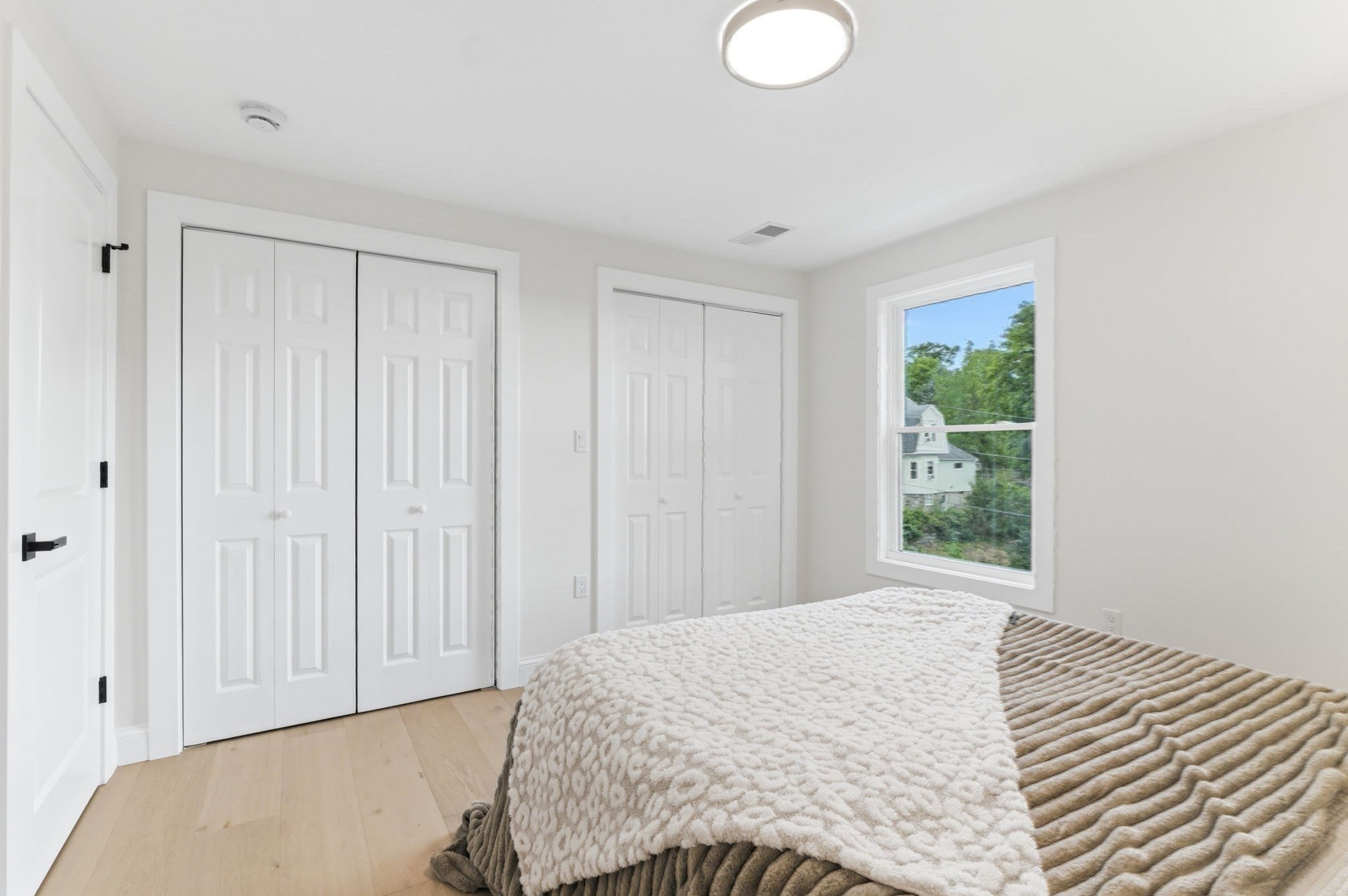 8 Guild St, Medford, MA 02155 - Image 22