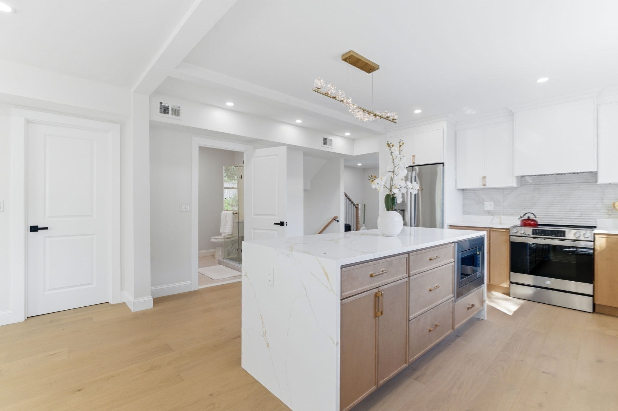 8 Guild St, Medford, MA 02155 - Image 10