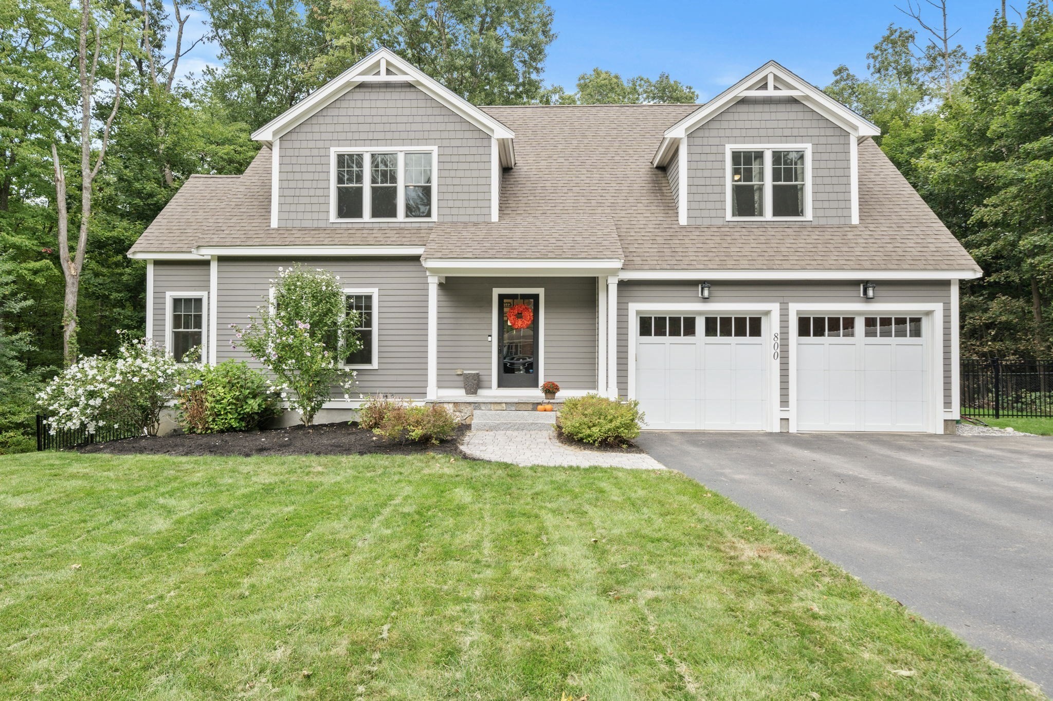 800 Johnson St, North Andover, MA 01845