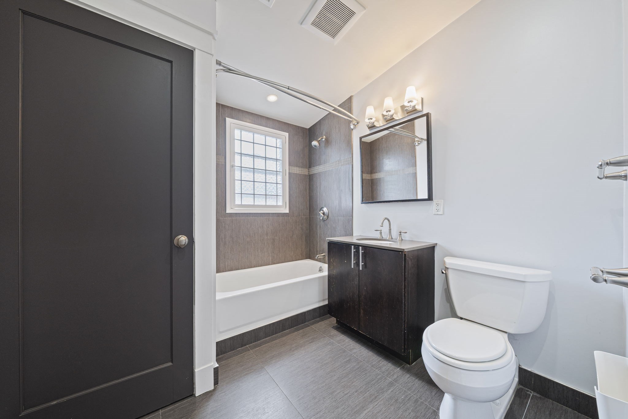 23 Cheverus Rd Unit 3, Dorchester, Boston, MA 02124 - Image 15