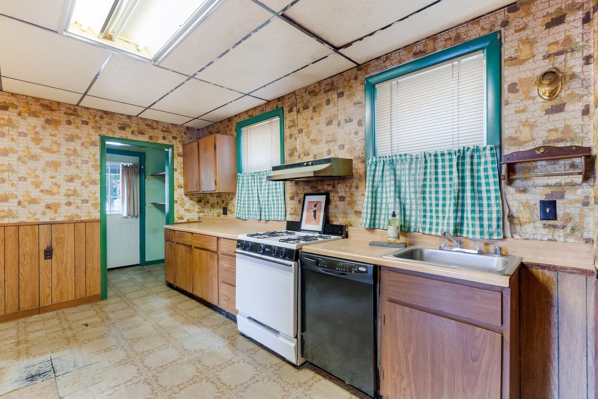 44 Sheridan Ave., Medford, MA 02155 - Image 6