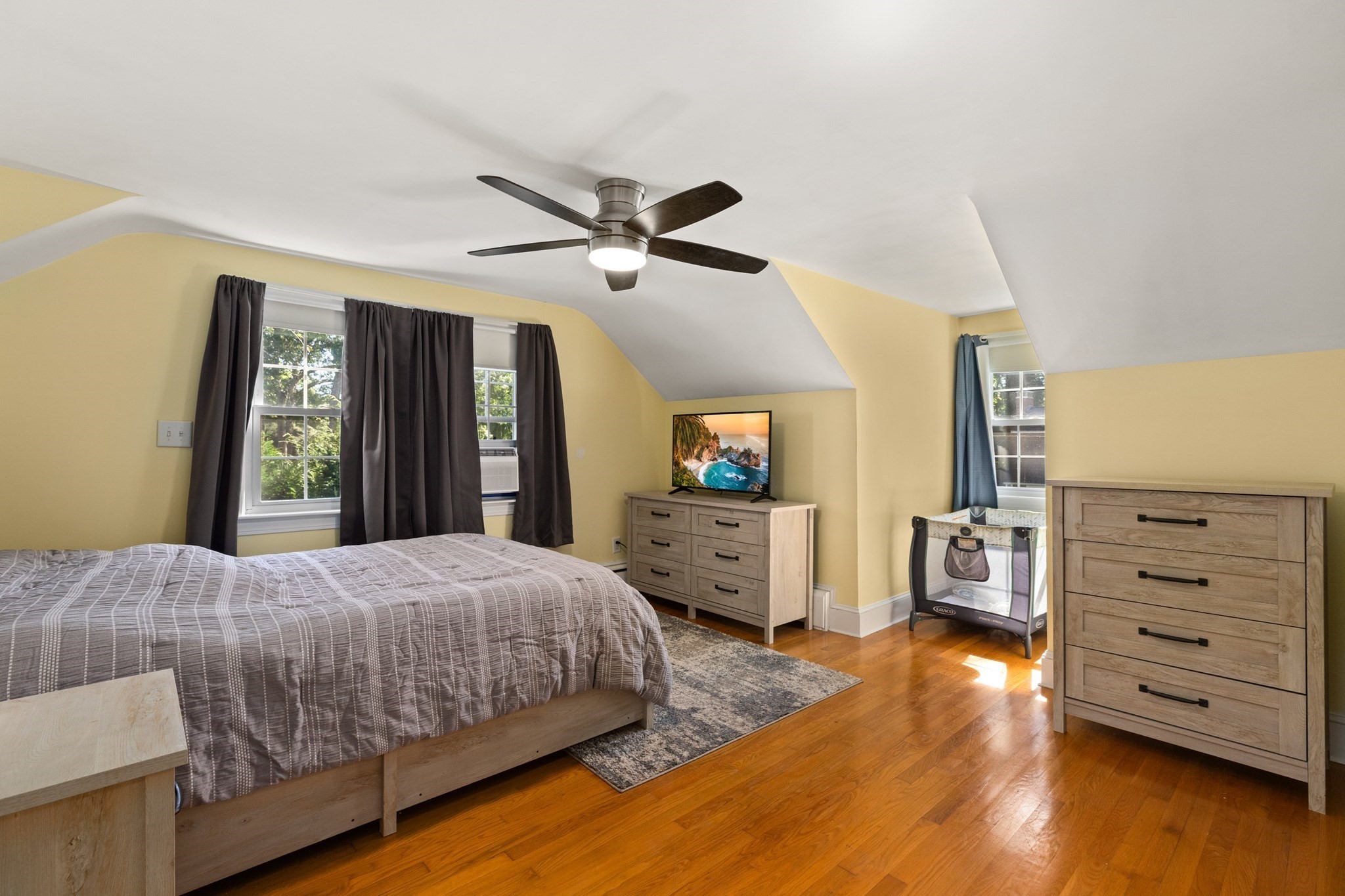 53 Eleanor St, Dartmouth, MA 02747 - Image 23