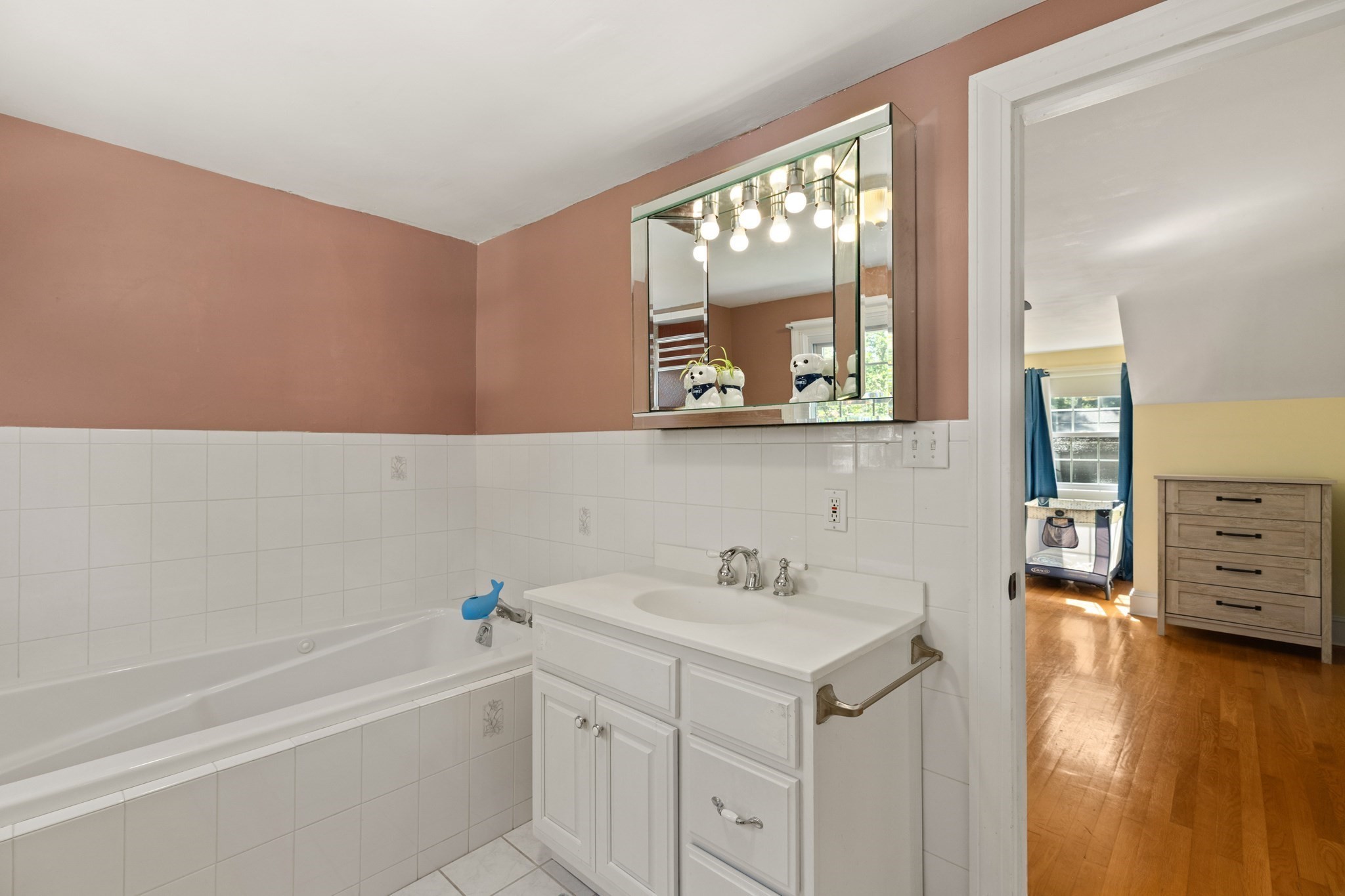 53 Eleanor St, Dartmouth, MA 02747 - Image 26