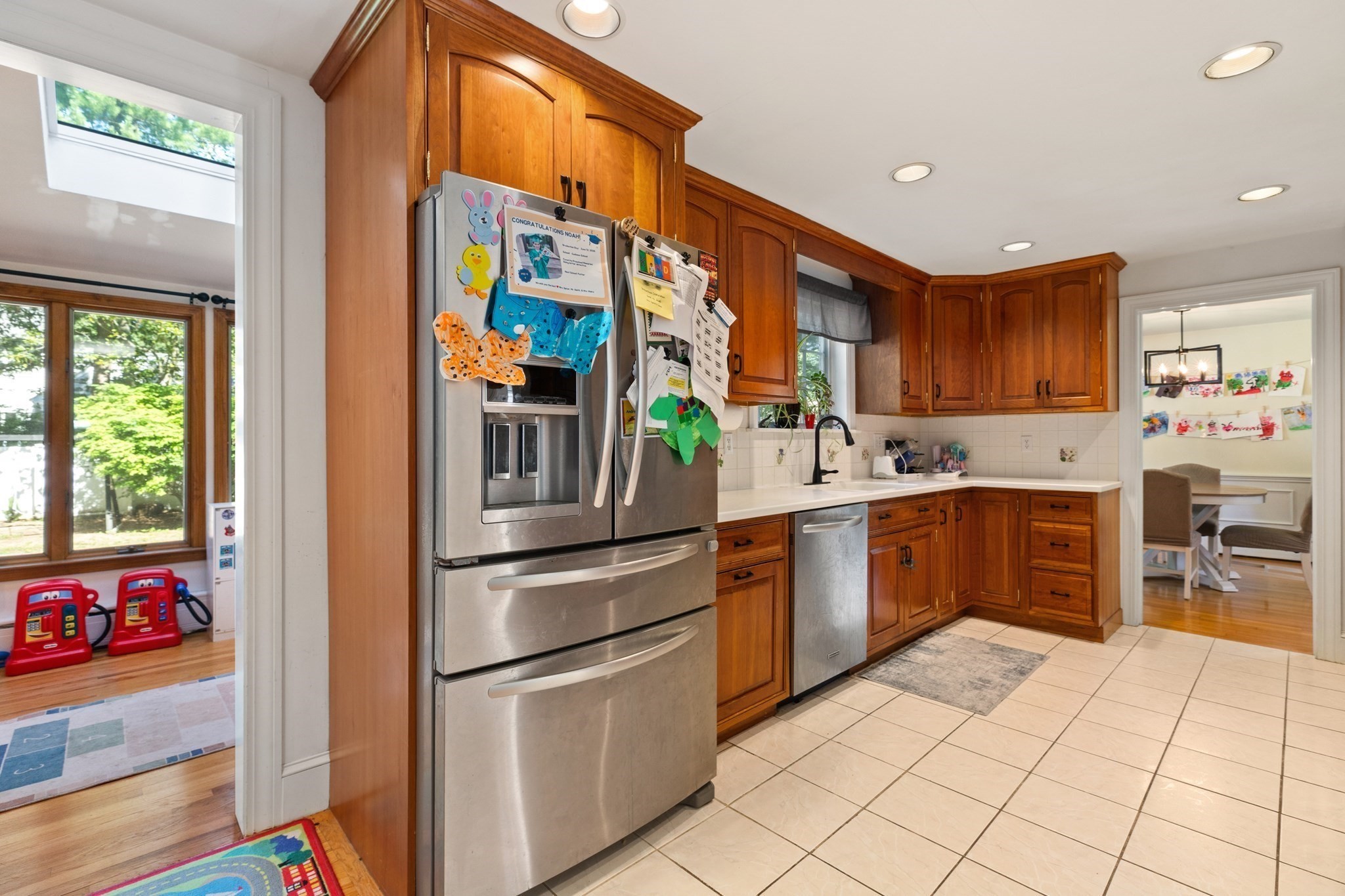 53 Eleanor St, Dartmouth, MA 02747 - Image 4