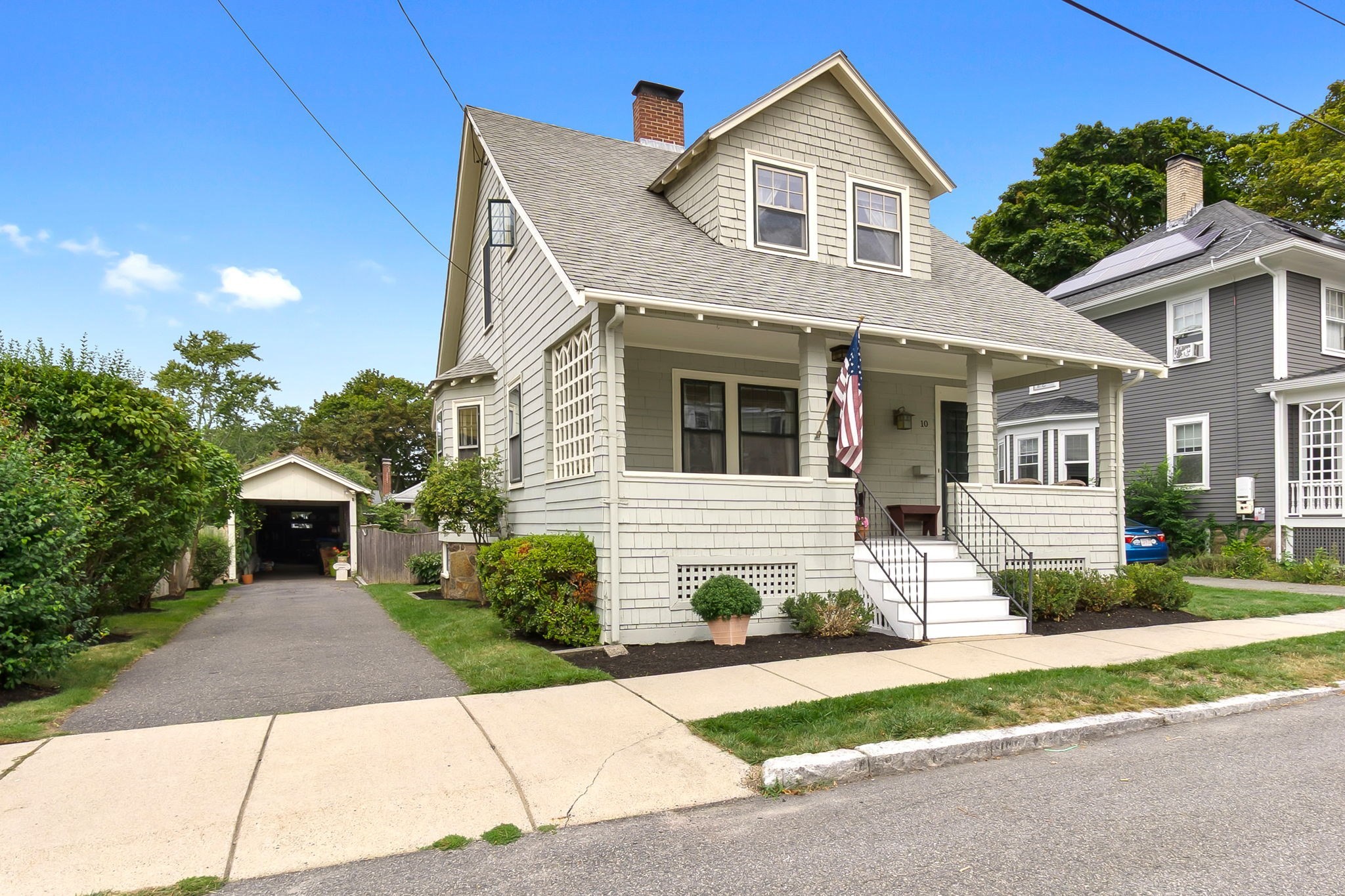 10 Giddings Avenue, Beverly, MA 01915