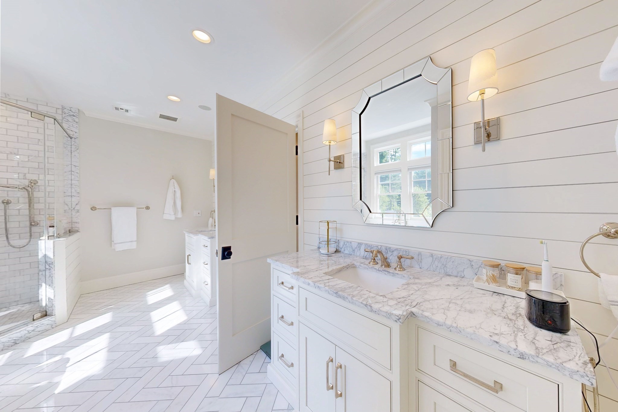 370 Grove St, Needham, MA 02492 - Image 19