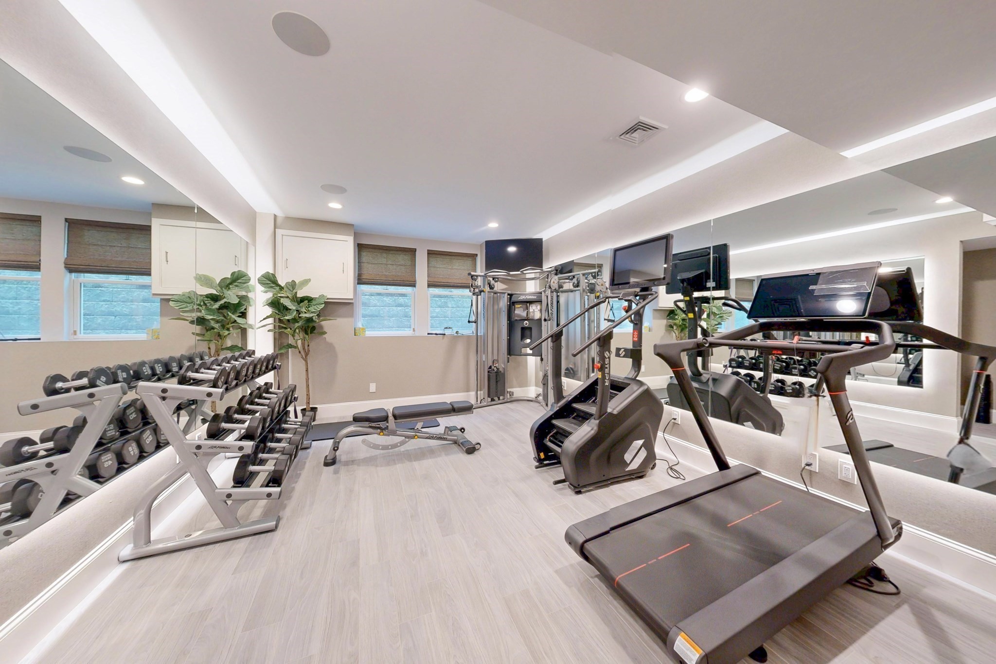 370 Grove St, Needham, MA 02492 - Image 28