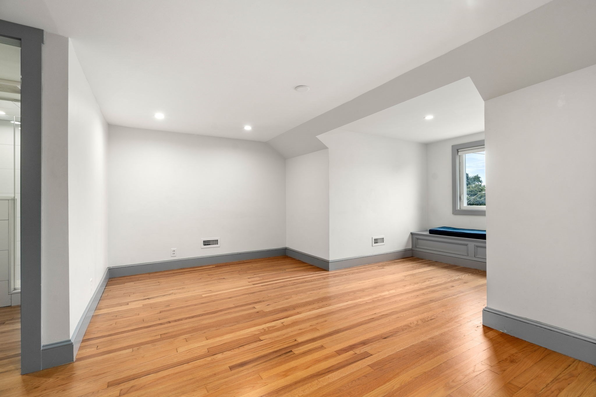 588 Gallivan Blvd, Dorchester, Boston, MA 02124 - Image 24