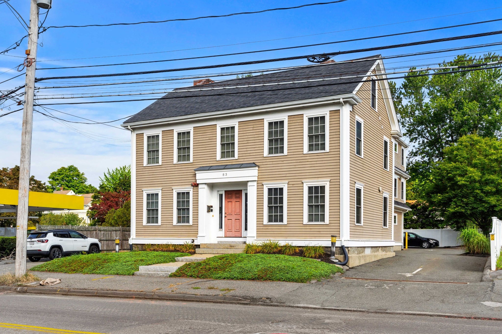 83 Holten St, Danvers, MA 01923