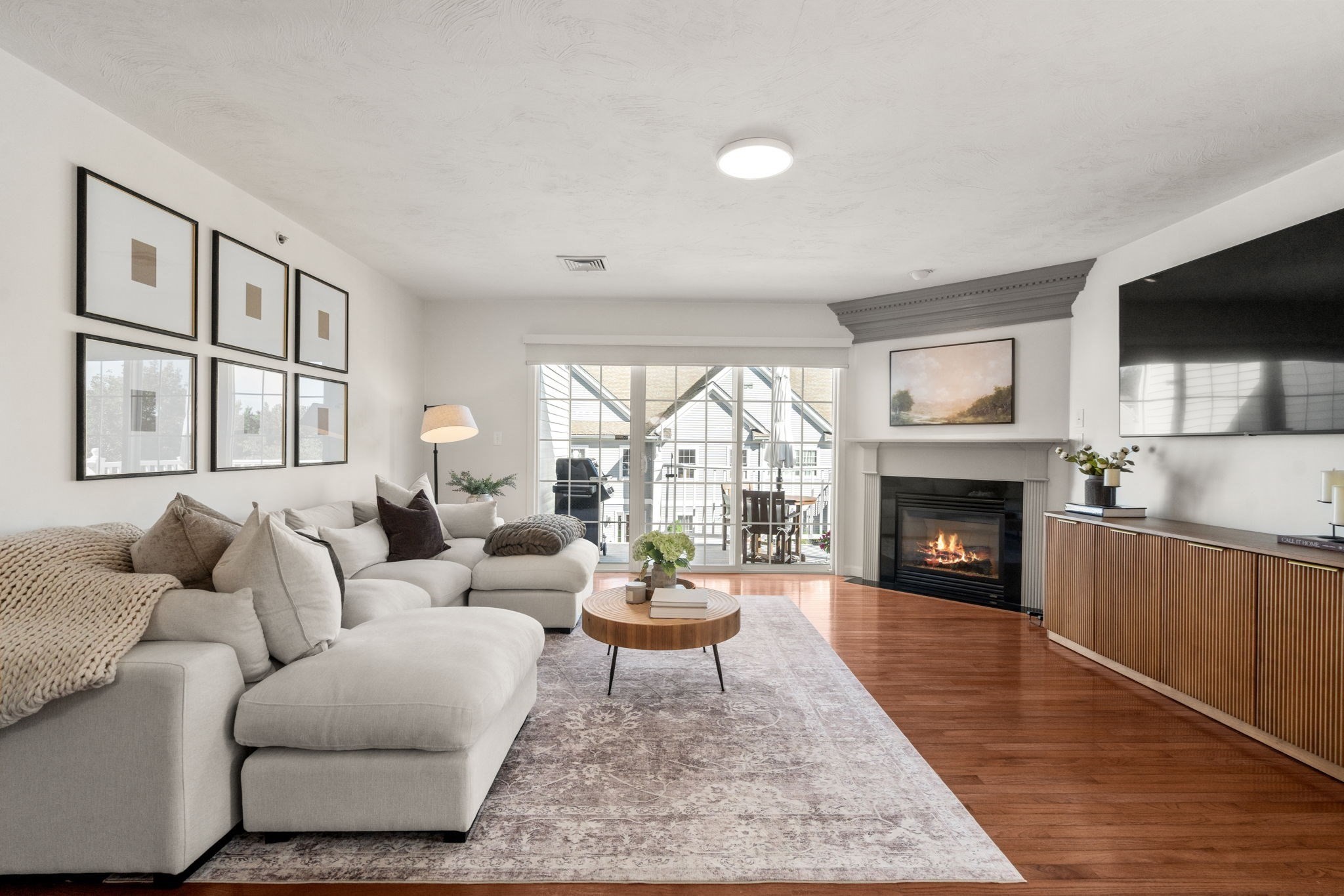 404 Tamarack Lane Unit 404, Abington, MA 02351