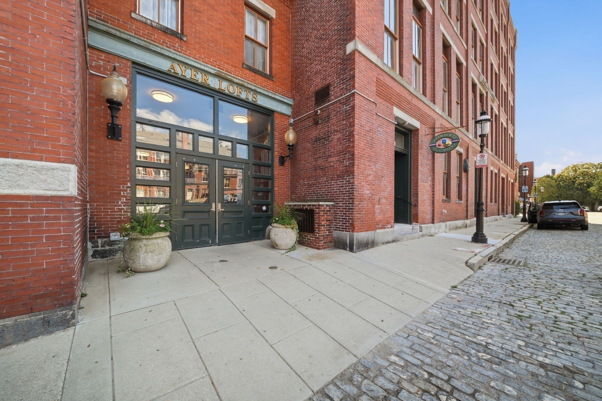 172 Middle St Unit 501, Lowell, MA 01852