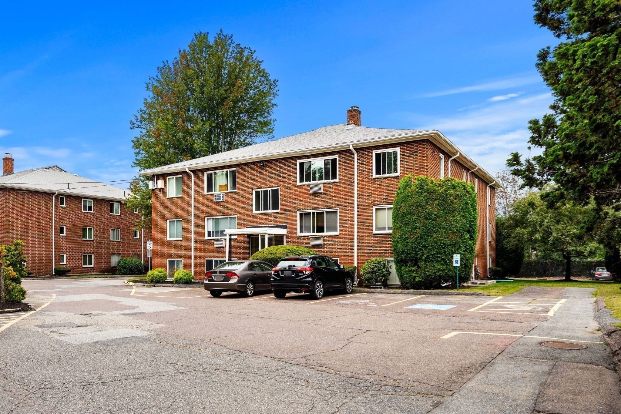 3 Albert Dr Unit 11, Woburn, MA 01801 - Image 15