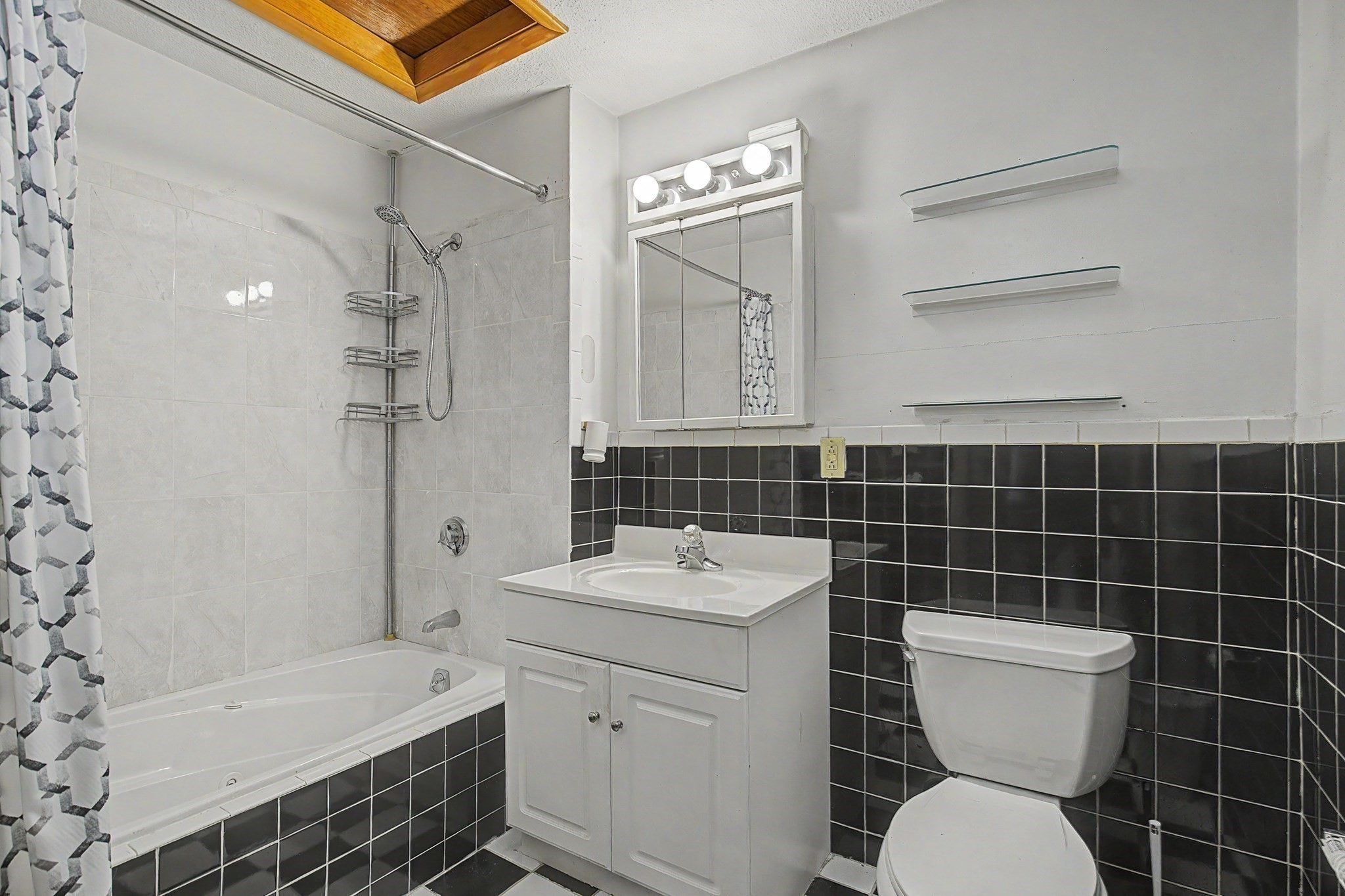 15 Marion St Unit F, Roslindale, Boston, MA 02131 - Image 13