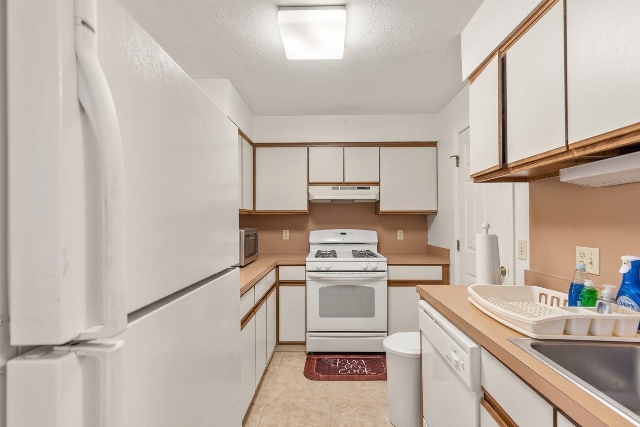 15 Marion St Unit F, Roslindale, Boston, MA 02131 - Image 7