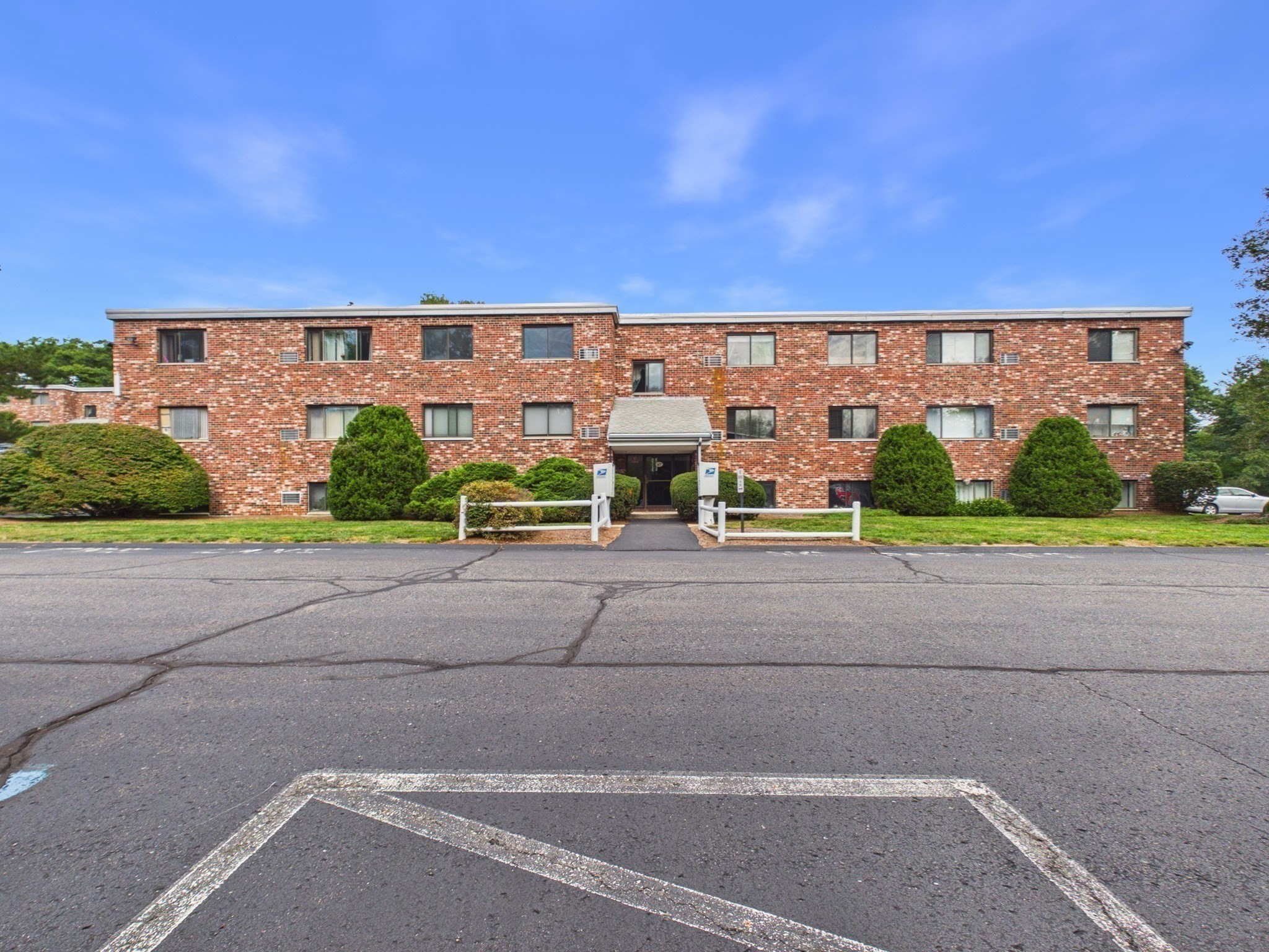 67 Milliken Unit 24, Franklin, MA 02038
