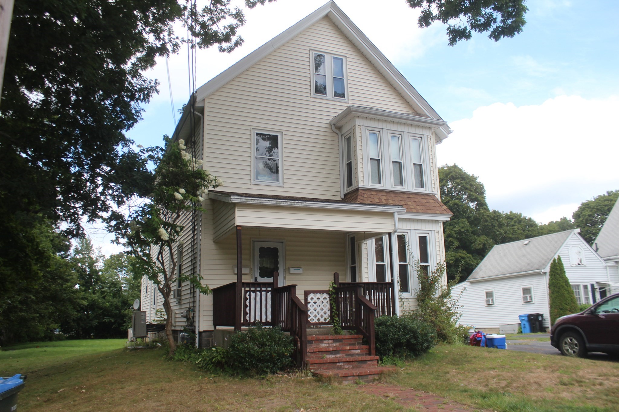 171 Warren Ave, Whitman, MA 02382