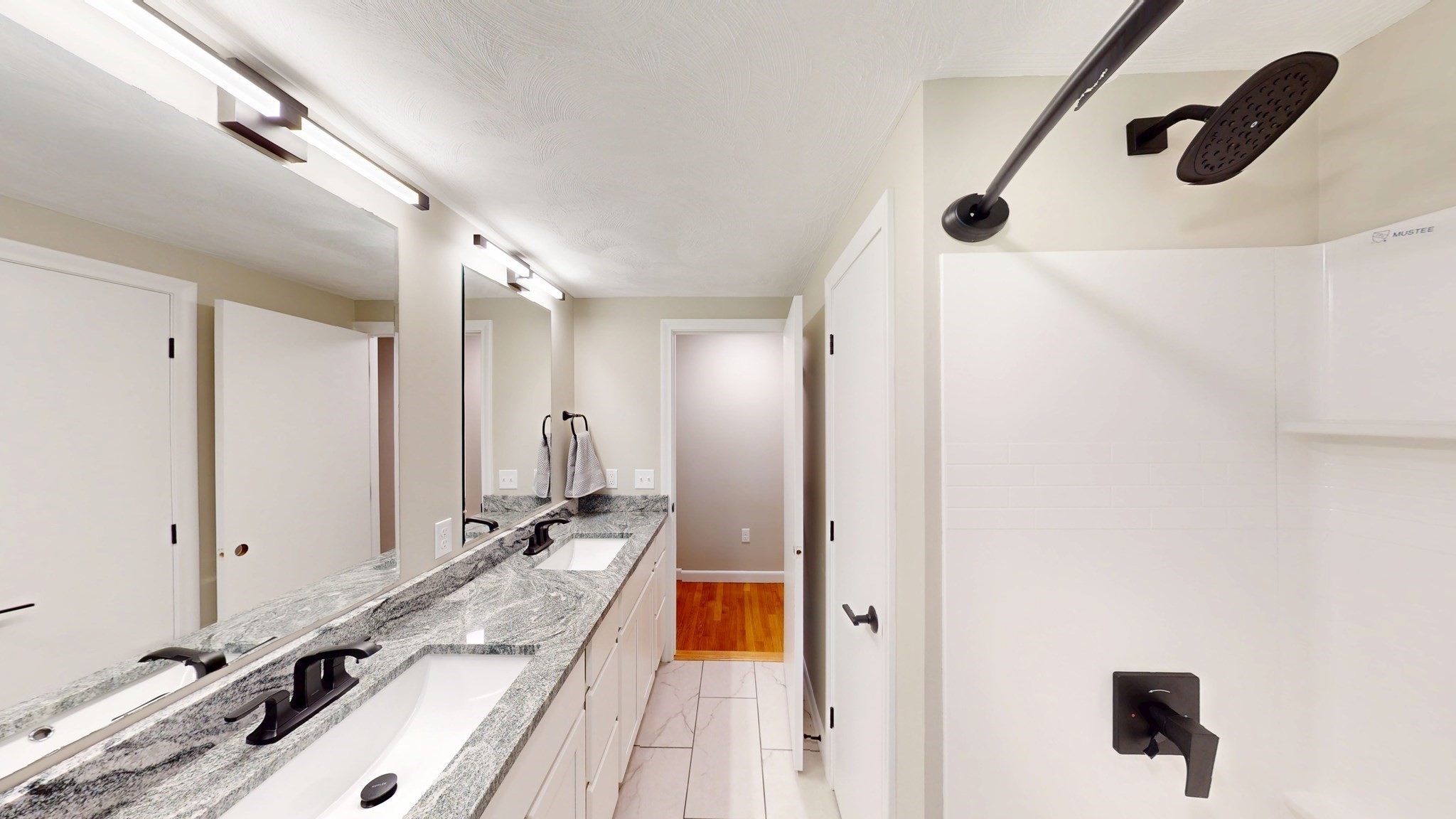36 Stuart Ave, Leominster, MA 01453 - Image 16