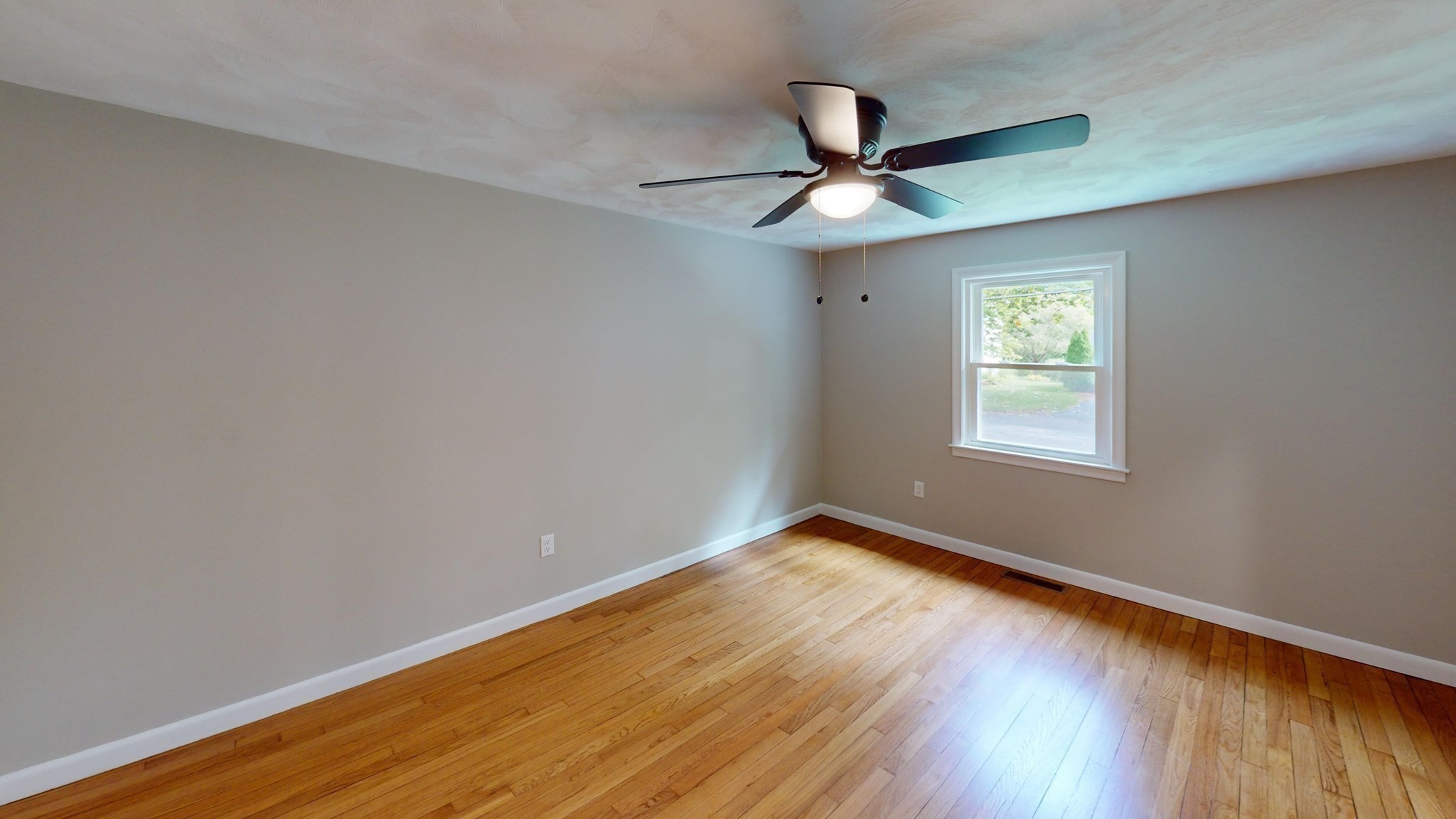 36 Stuart Ave, Leominster, MA 01453 - Image 17