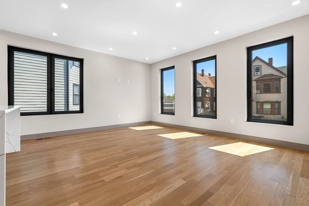 32 McKone Street, Dorchester, Boston, MA 02122 - Image 12