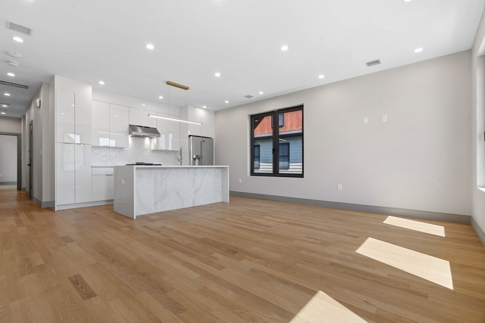 32 McKone Street, Dorchester, Boston, MA 02122 - Image 21