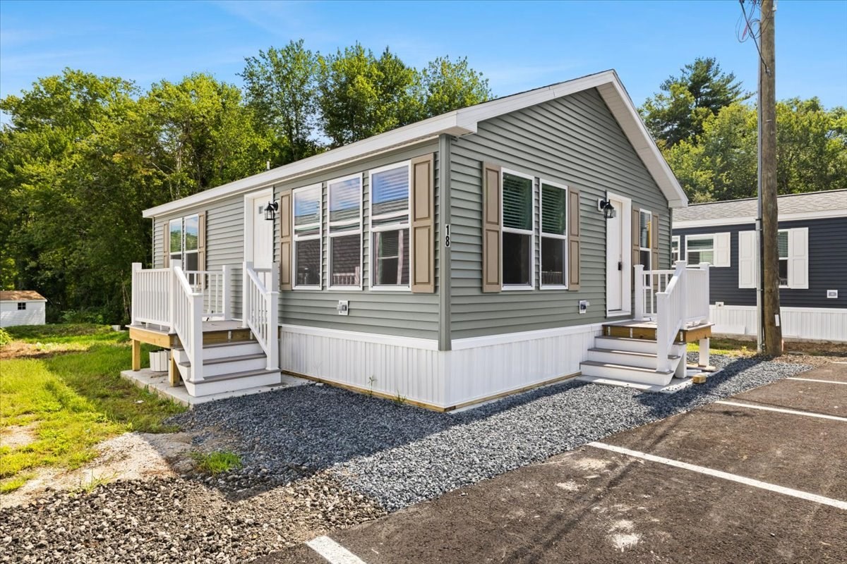 1540 Broadway Unit 18, Raynham, MA 02767