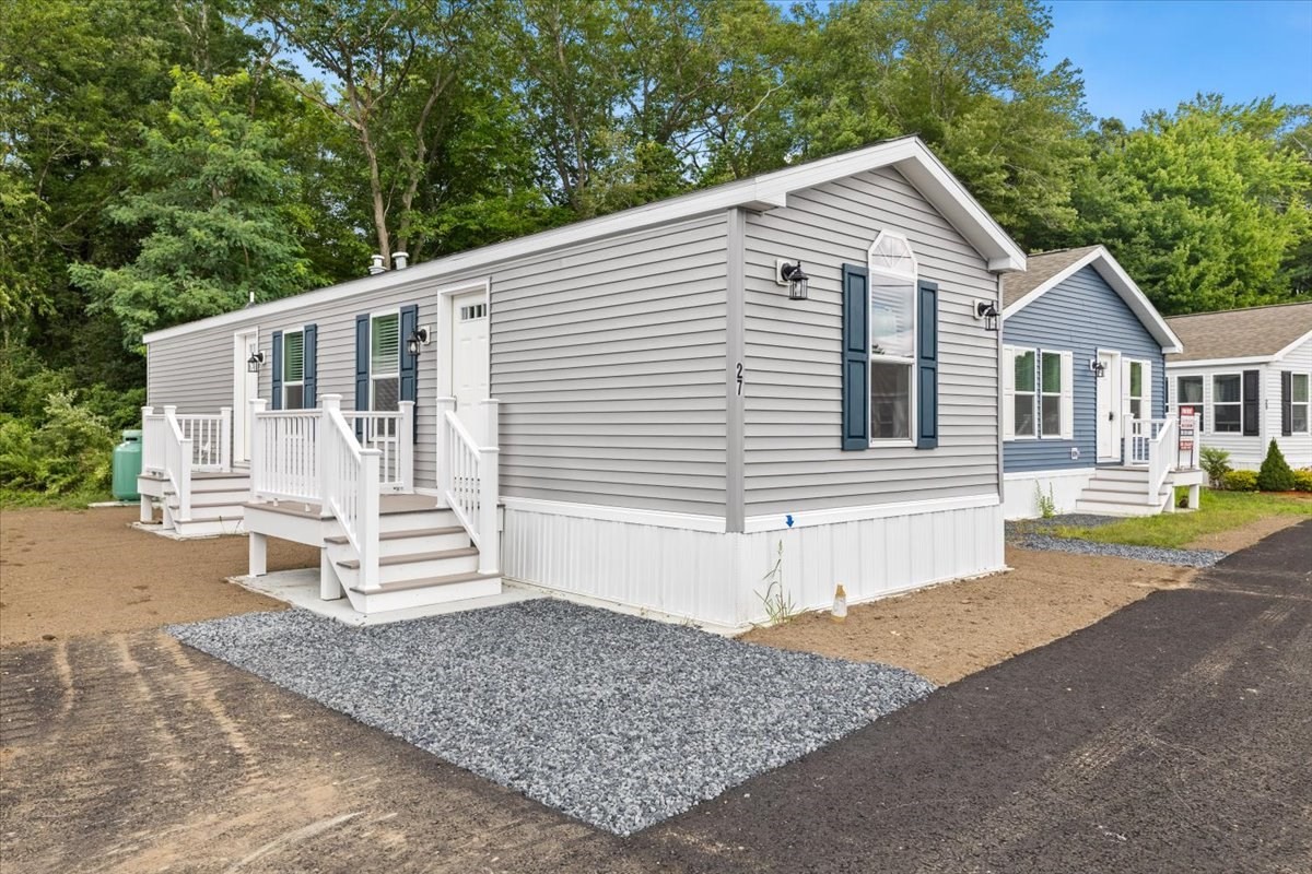 1540 Broadway Unit 27, Raynham, MA 02767