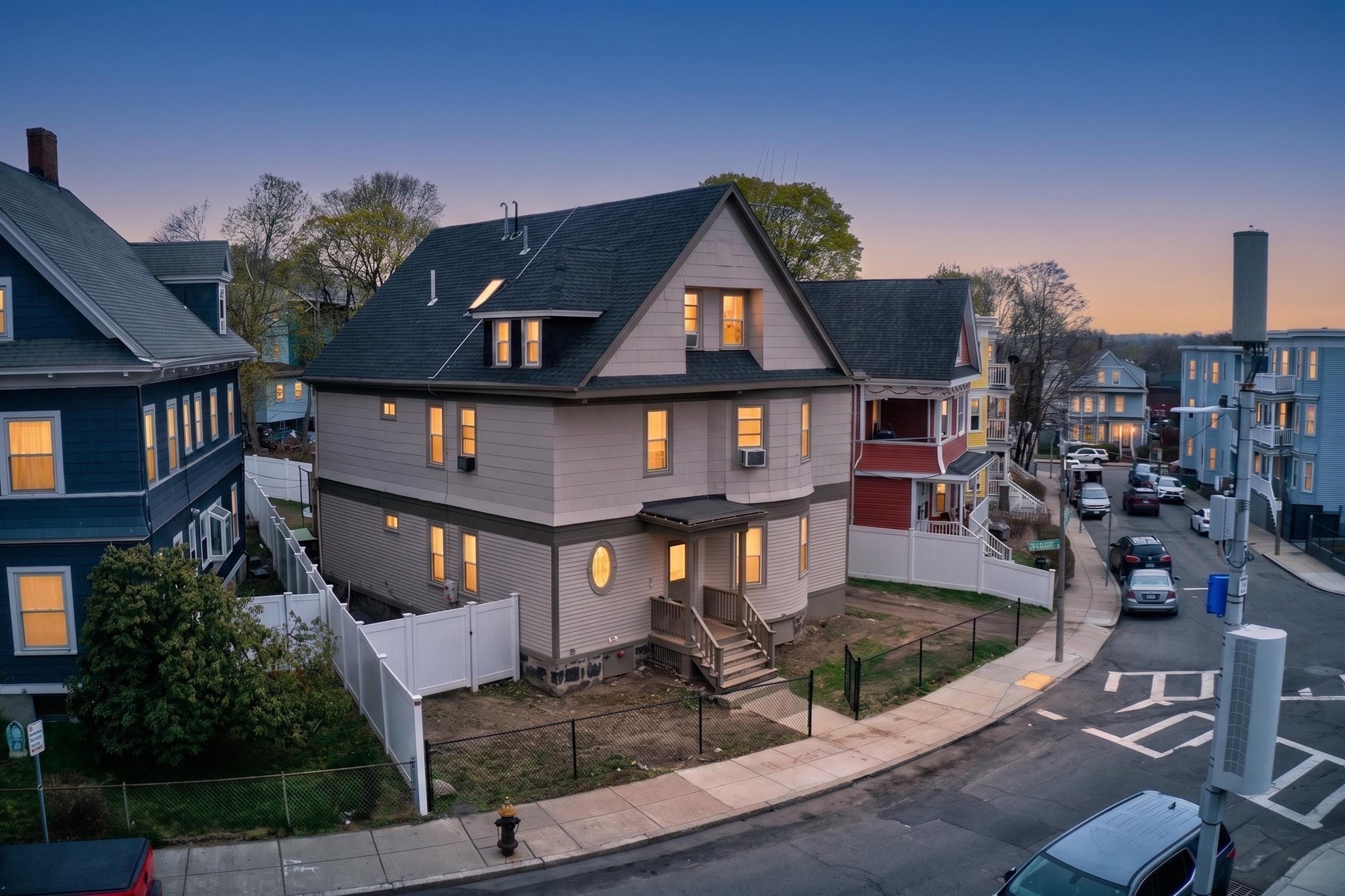 37 Stonehurst, Dorchester, Boston, MA 02122 - Image 2