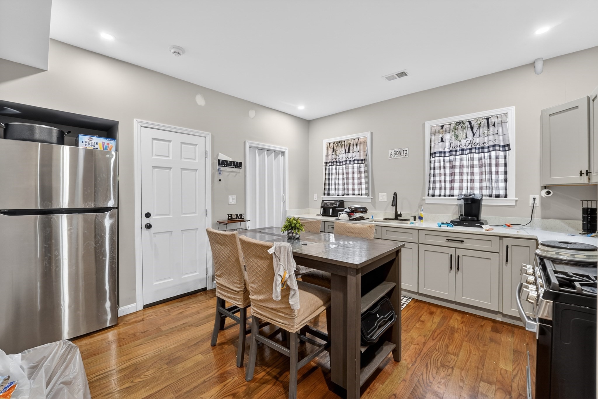 37 Stonehurst, Dorchester, Boston, MA 02122 - Image 13