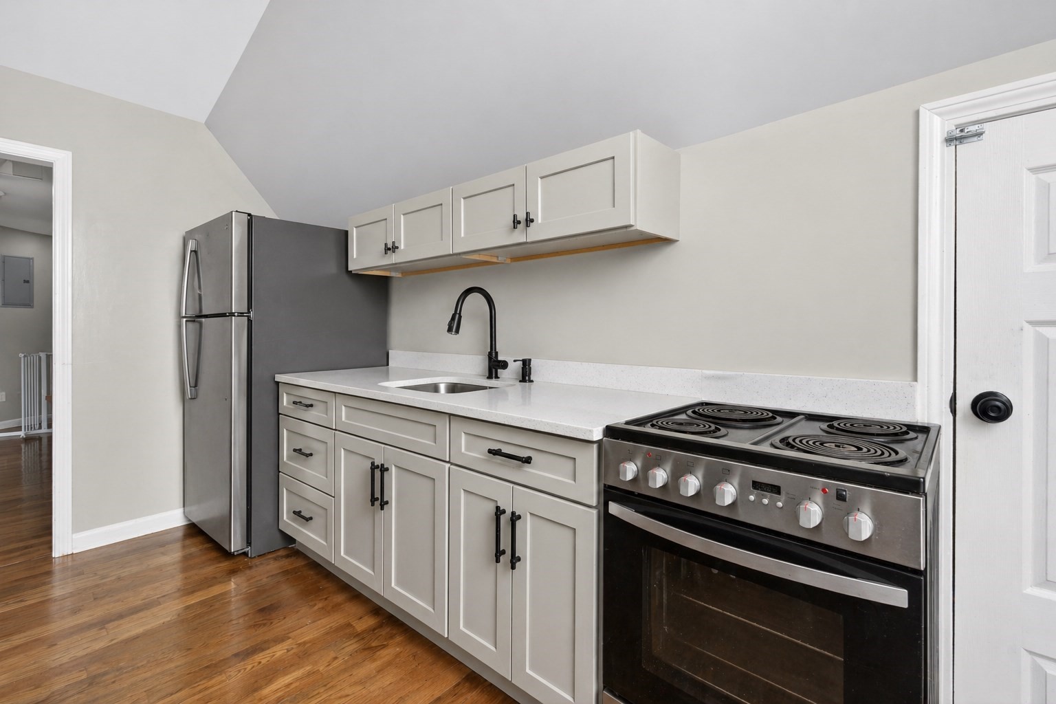 37 Stonehurst, Dorchester, Boston, MA 02122 - Image 19