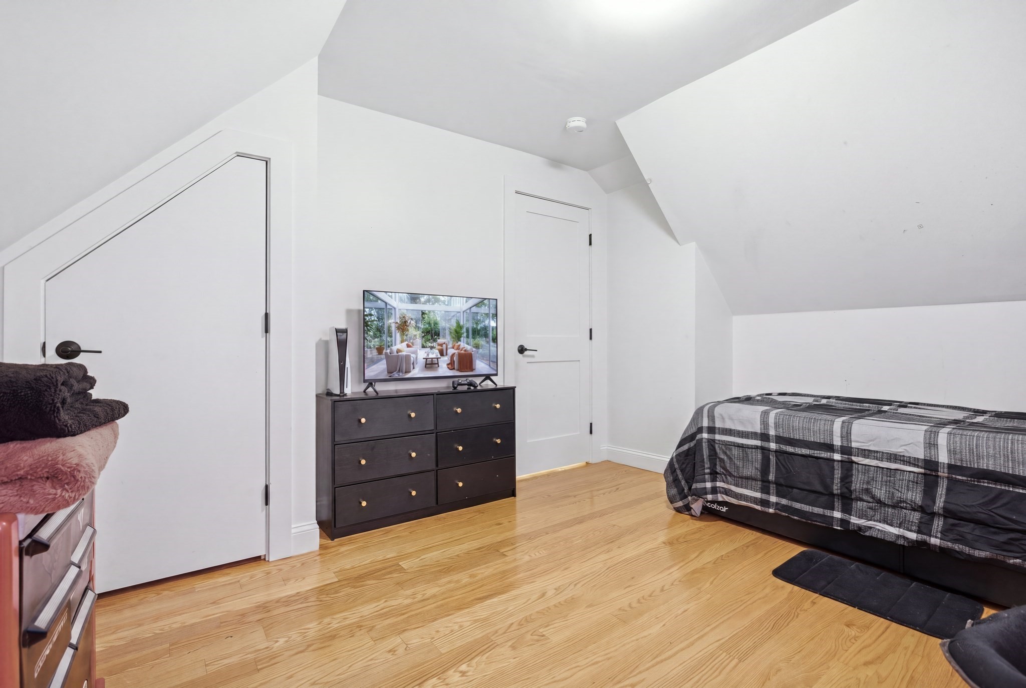 3 Oakhurst St, Dorchester, Boston, MA 02124 - Image 25