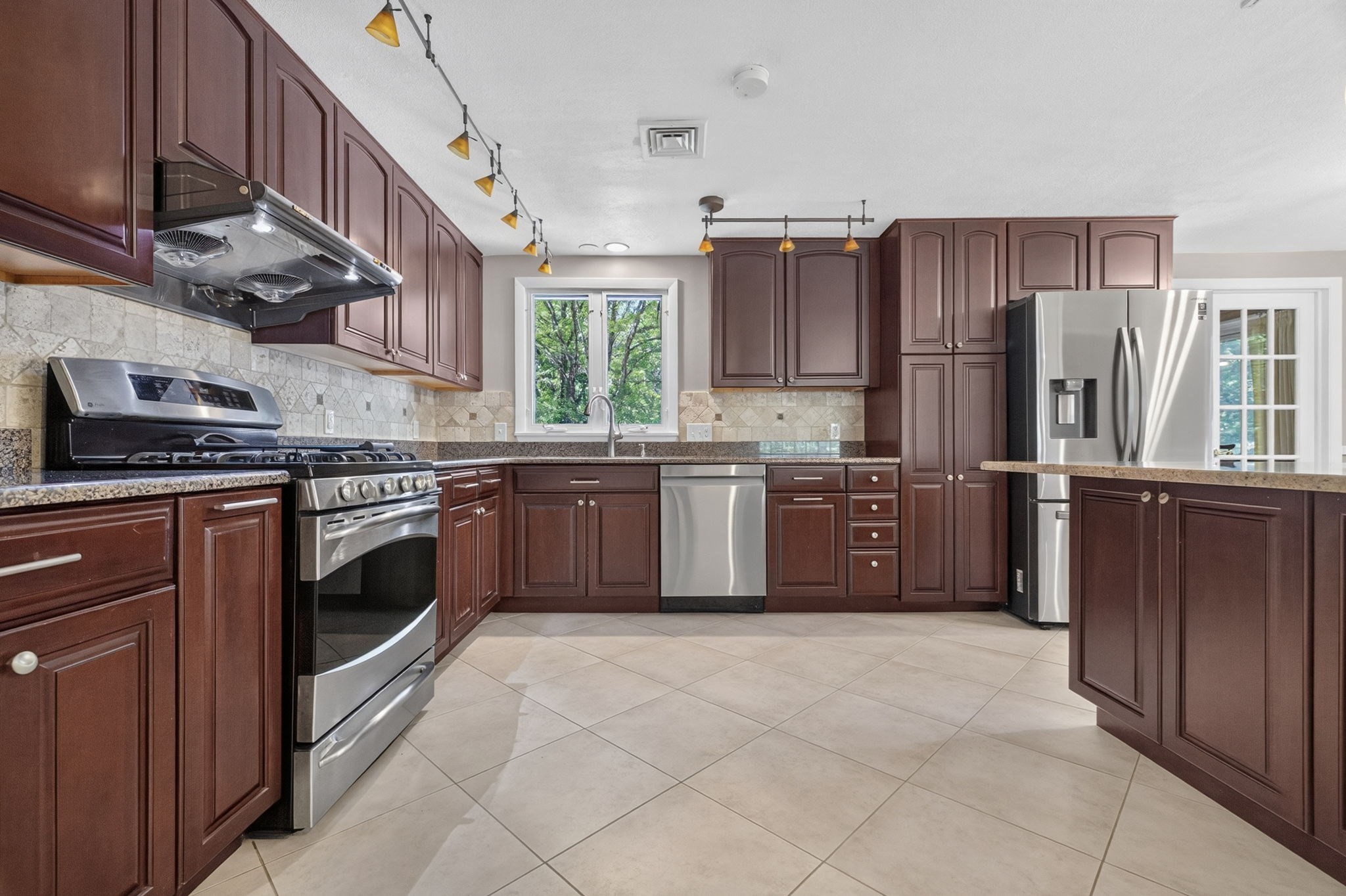 81 Alder Rd, Westwood, MA 02090 - Image 8