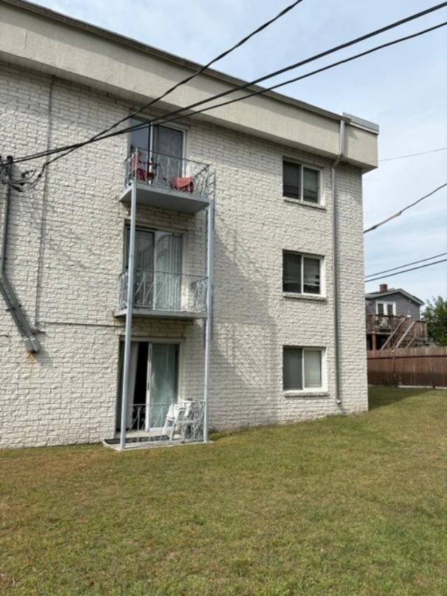 24 Inman St Unit 3, Lawrence, MA 01843 - Image 3