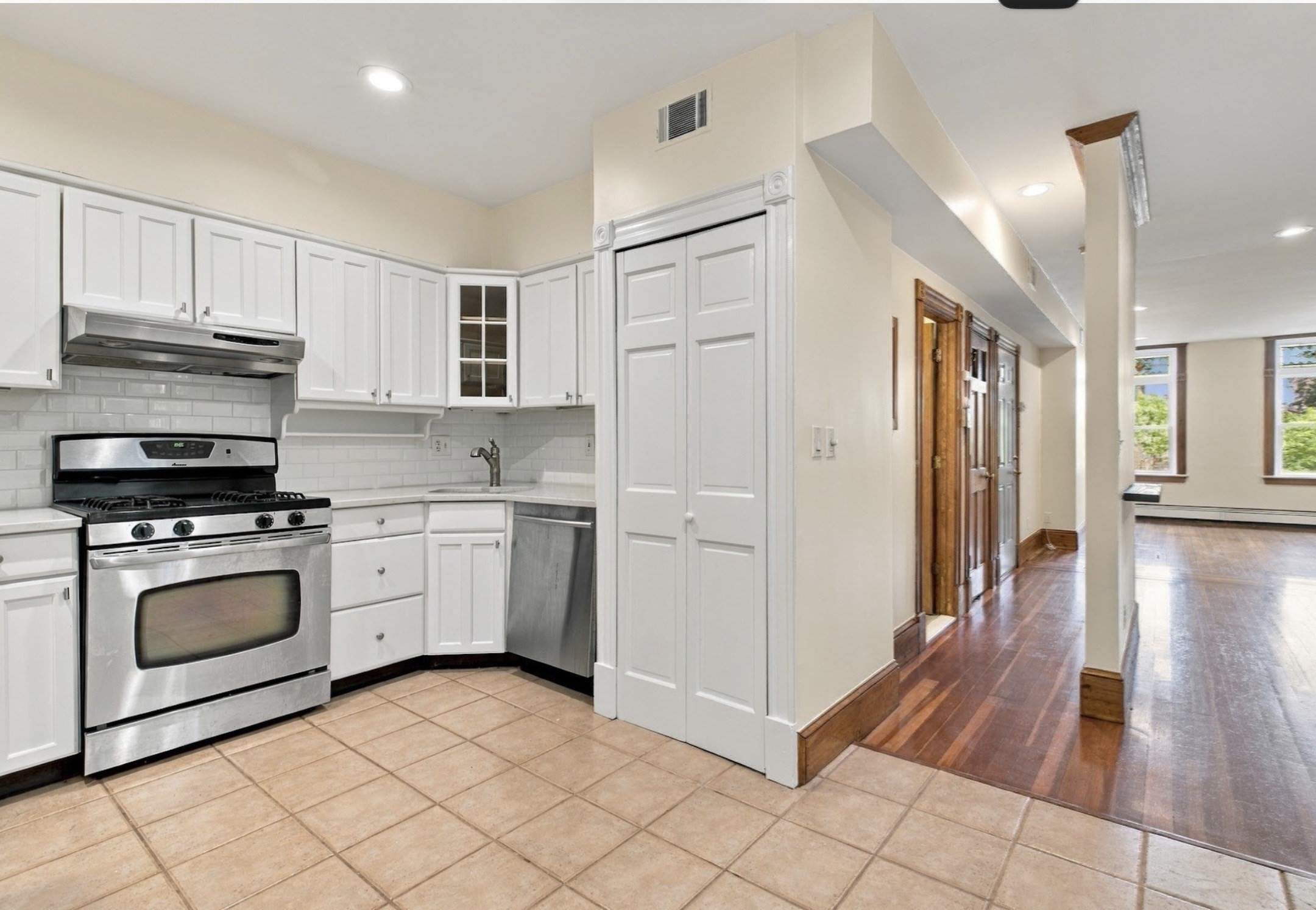 58 Myrtle St Unit 2, Beacon Hill, Boston, MA 02114 - Image 8