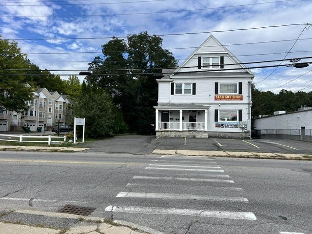 1535 Middlesex Street, Lowell, MA 01851