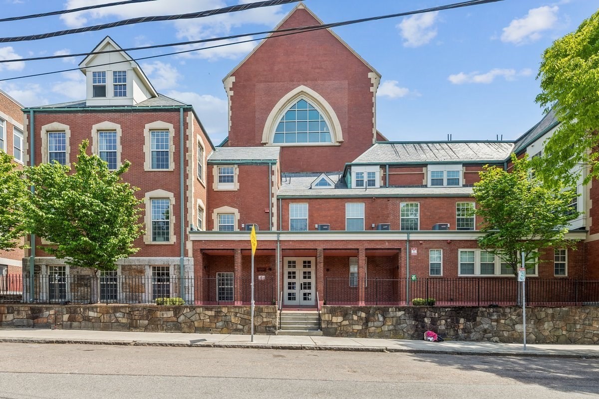 225 Dorchester Street Unit 27, South Boston, Boston, MA 02127