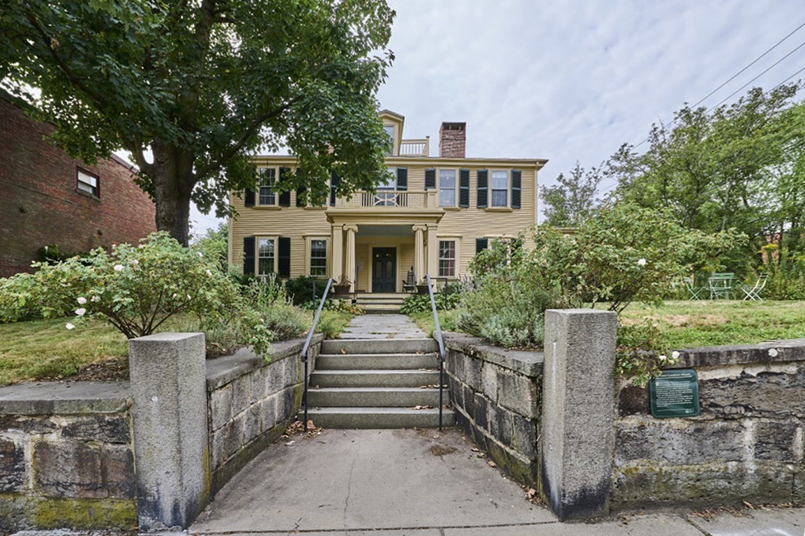64 Bartlett St Unit 4, Fort Hill, Boston, MA 02119