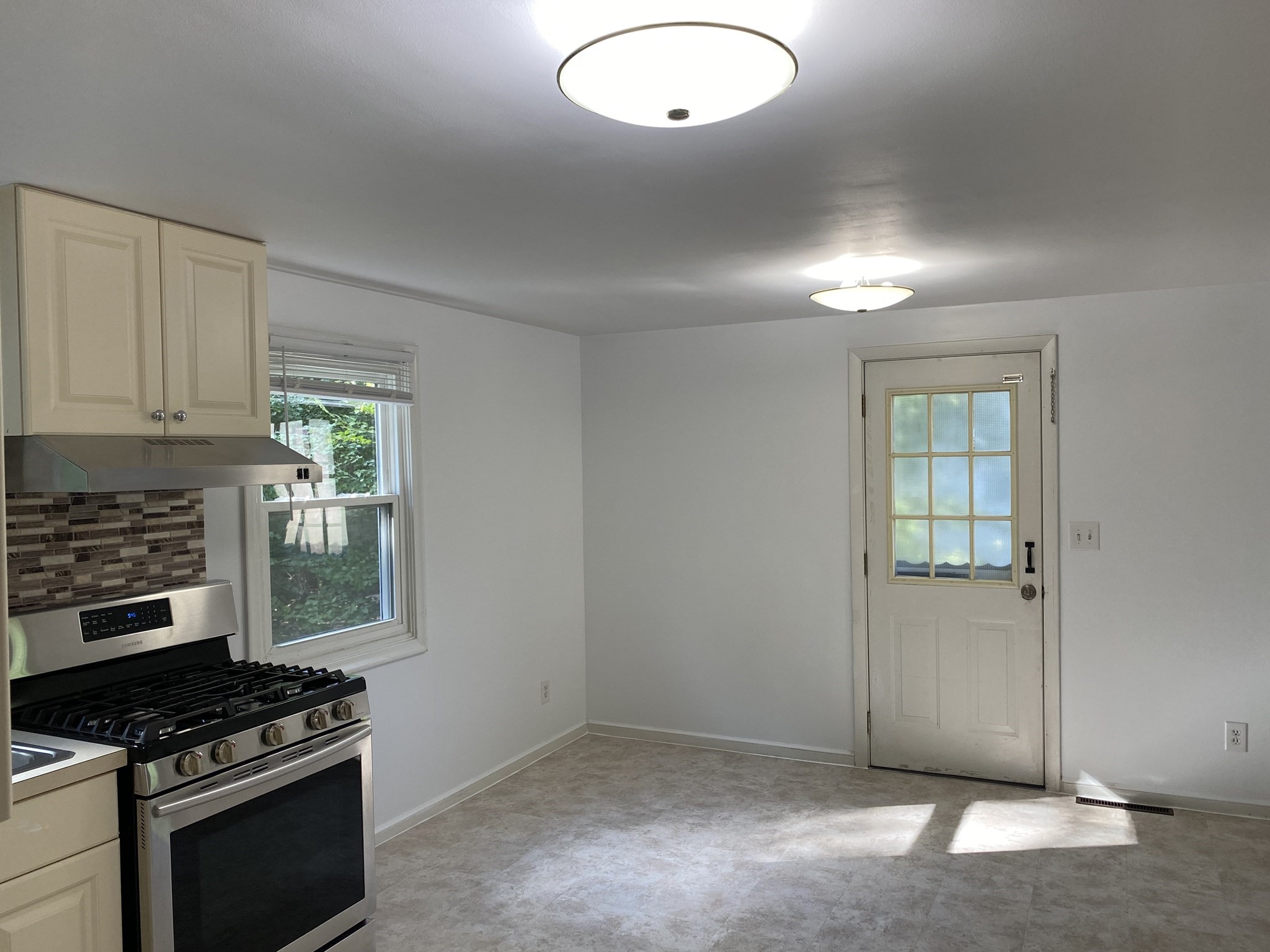 163 Maple St Unit 163, Needham, MA 02492 - Image 8