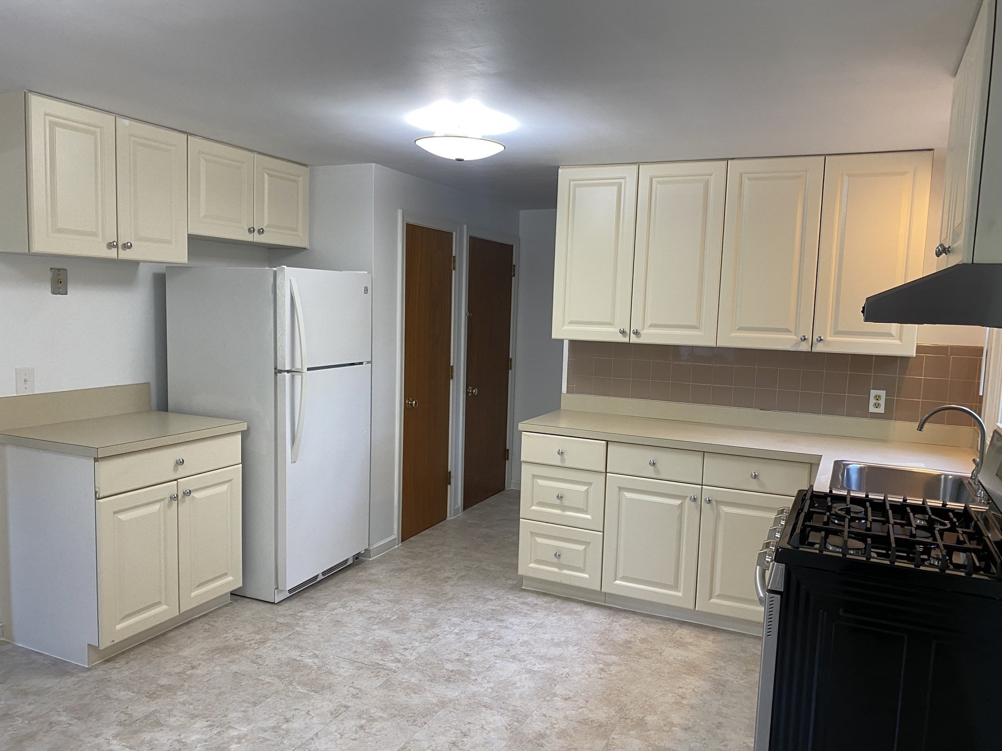 163 Maple St Unit 163, Needham, MA 02492 - Image 9