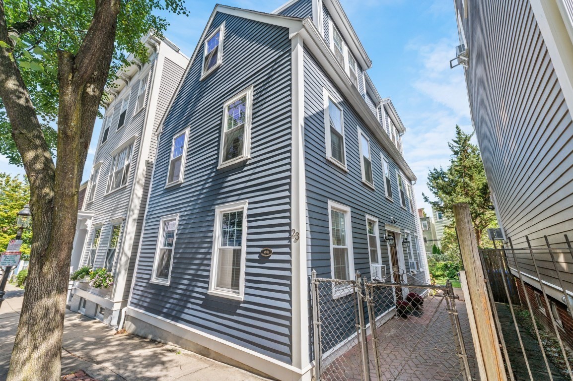 23 Concord St, Charlestown, Boston, MA 02129