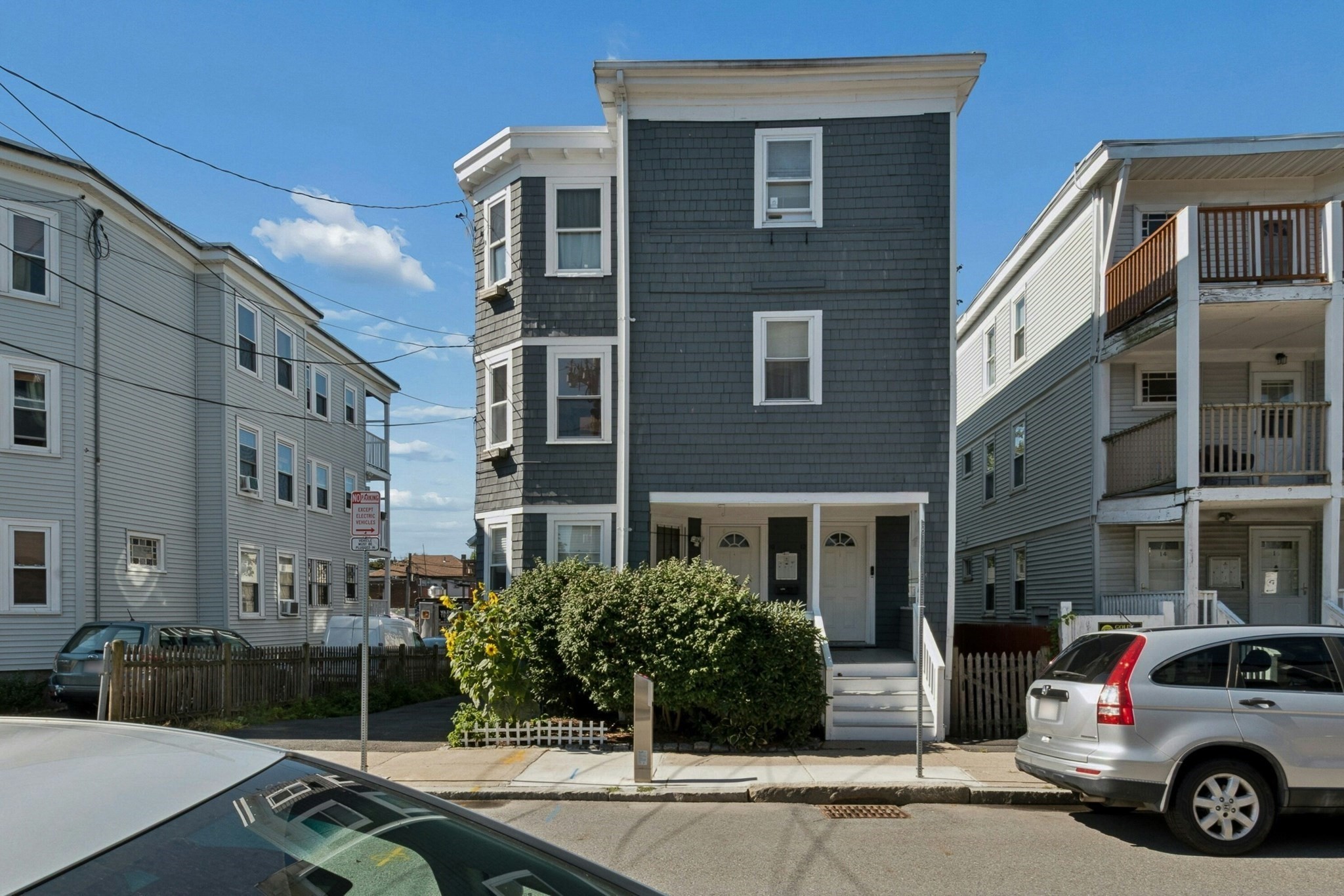 10 Colgate Rd Unit 2, Roslindale, Boston, MA 02131
