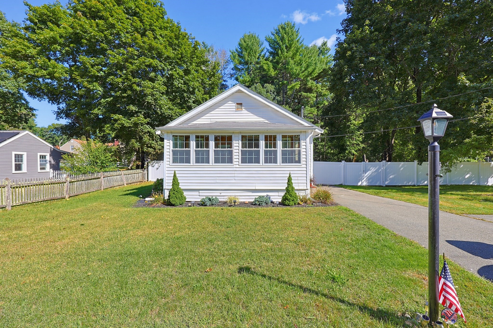 300 Cocasset St, Foxboro, MA 02035