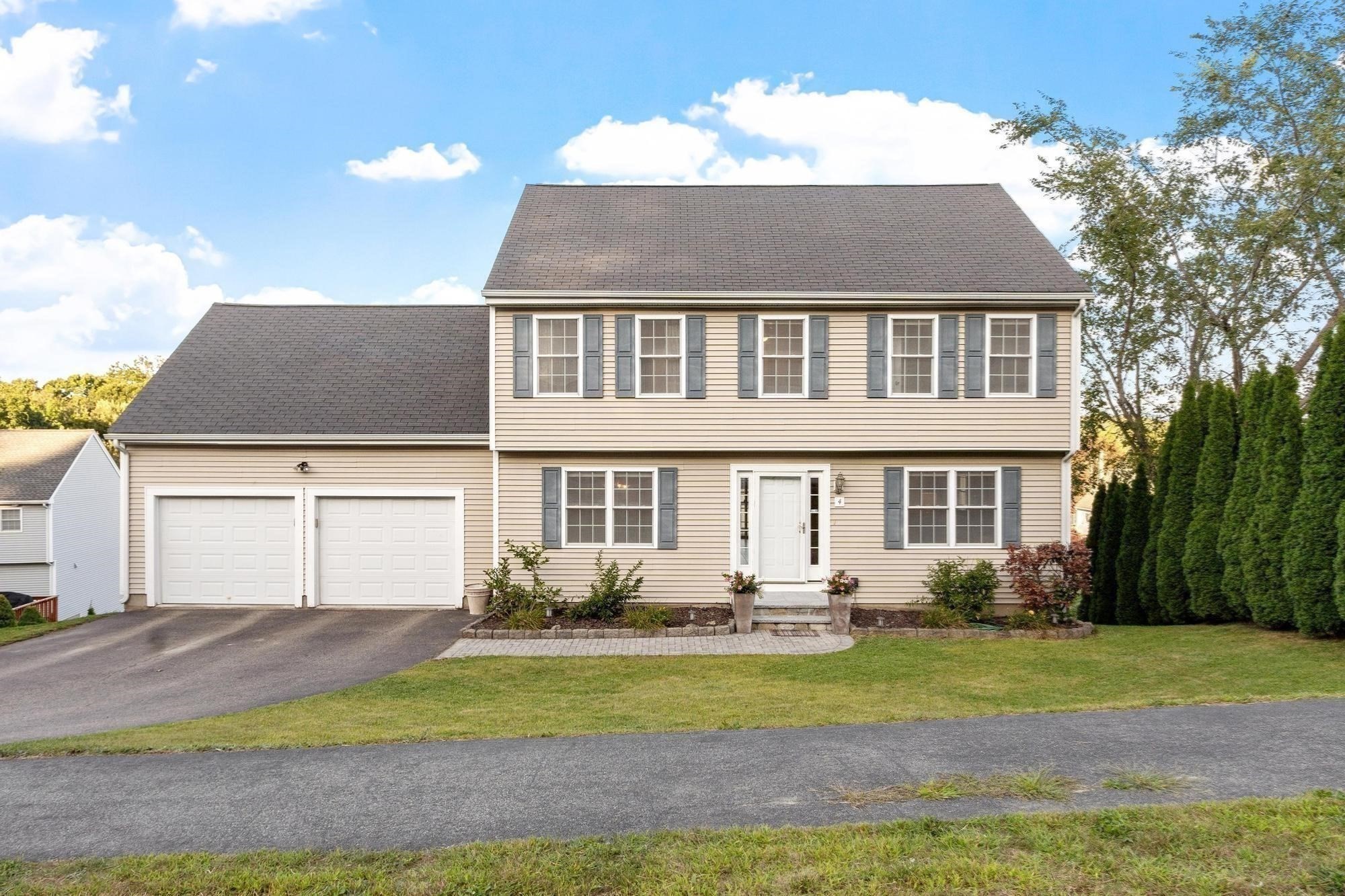 4 Fatima Lane, Worcester, MA 01606