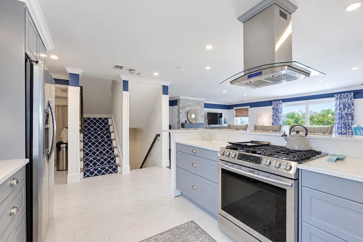 554 White Cliff Dr. Unit Golfview, Plymouth, MA 02360