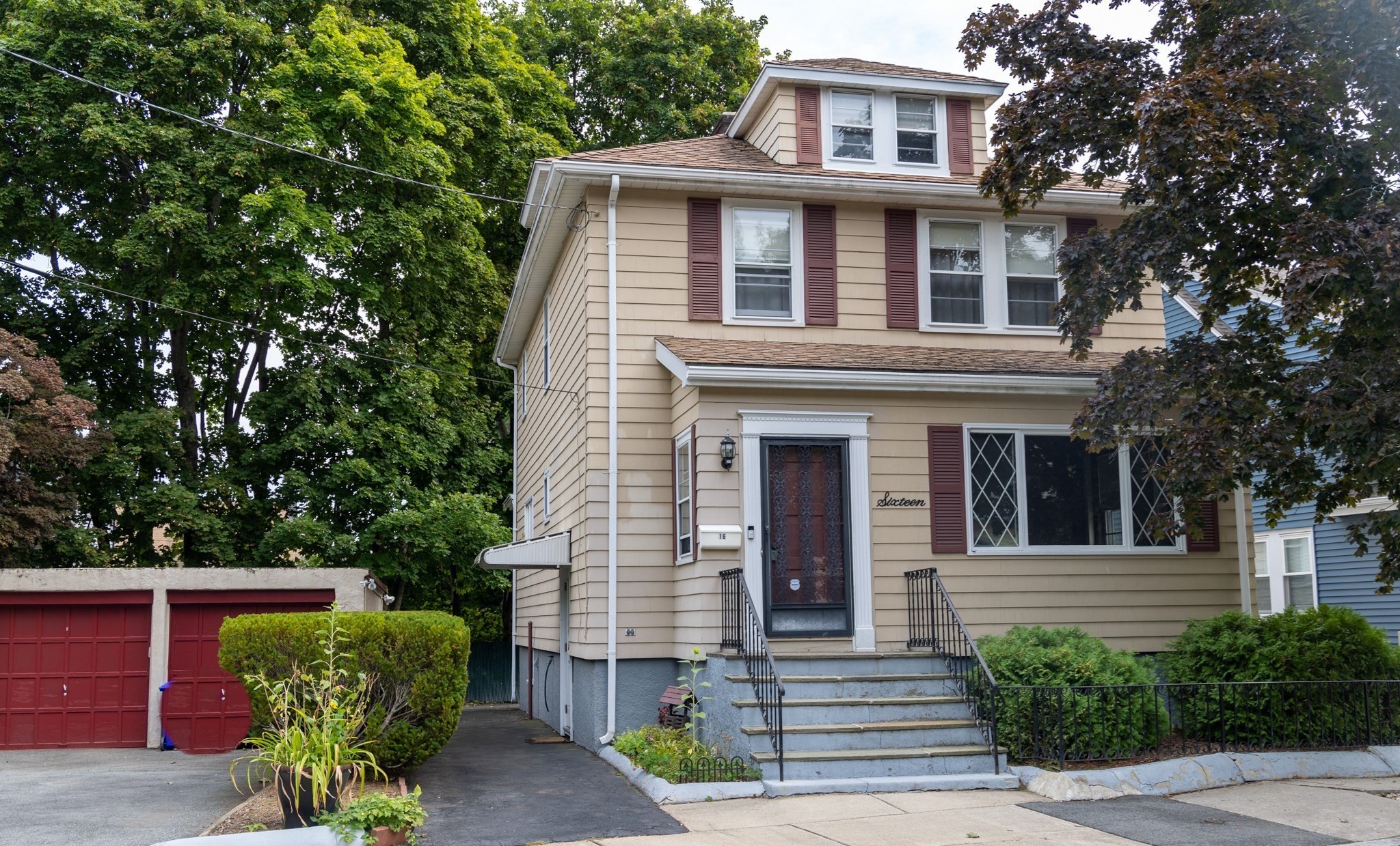 16 Avalon Rd, Malden, MA 02148